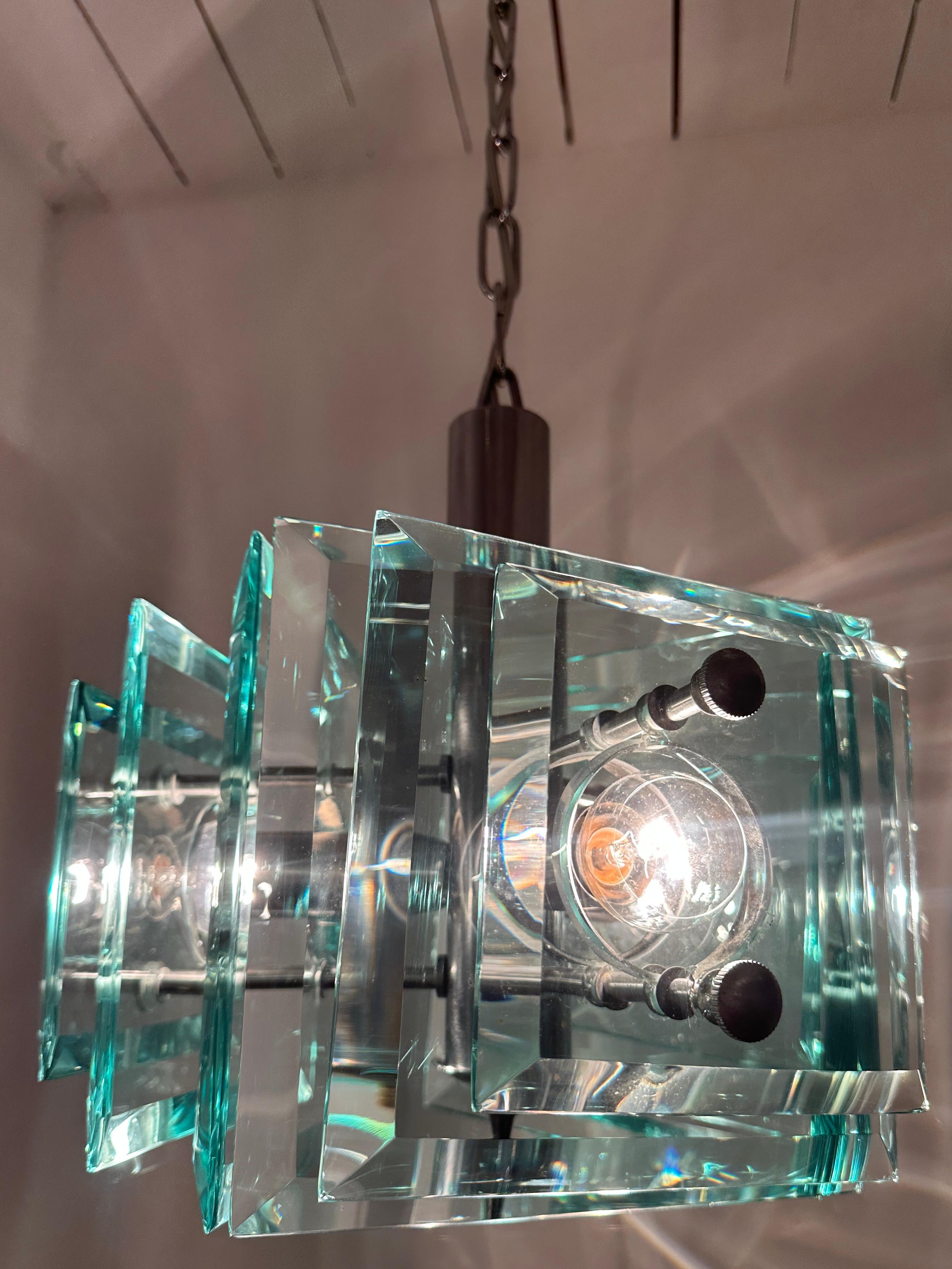 Polished 1970s Space Age Italian Square Pale Green Glass Chandelier By Lupi Cristal Luxor