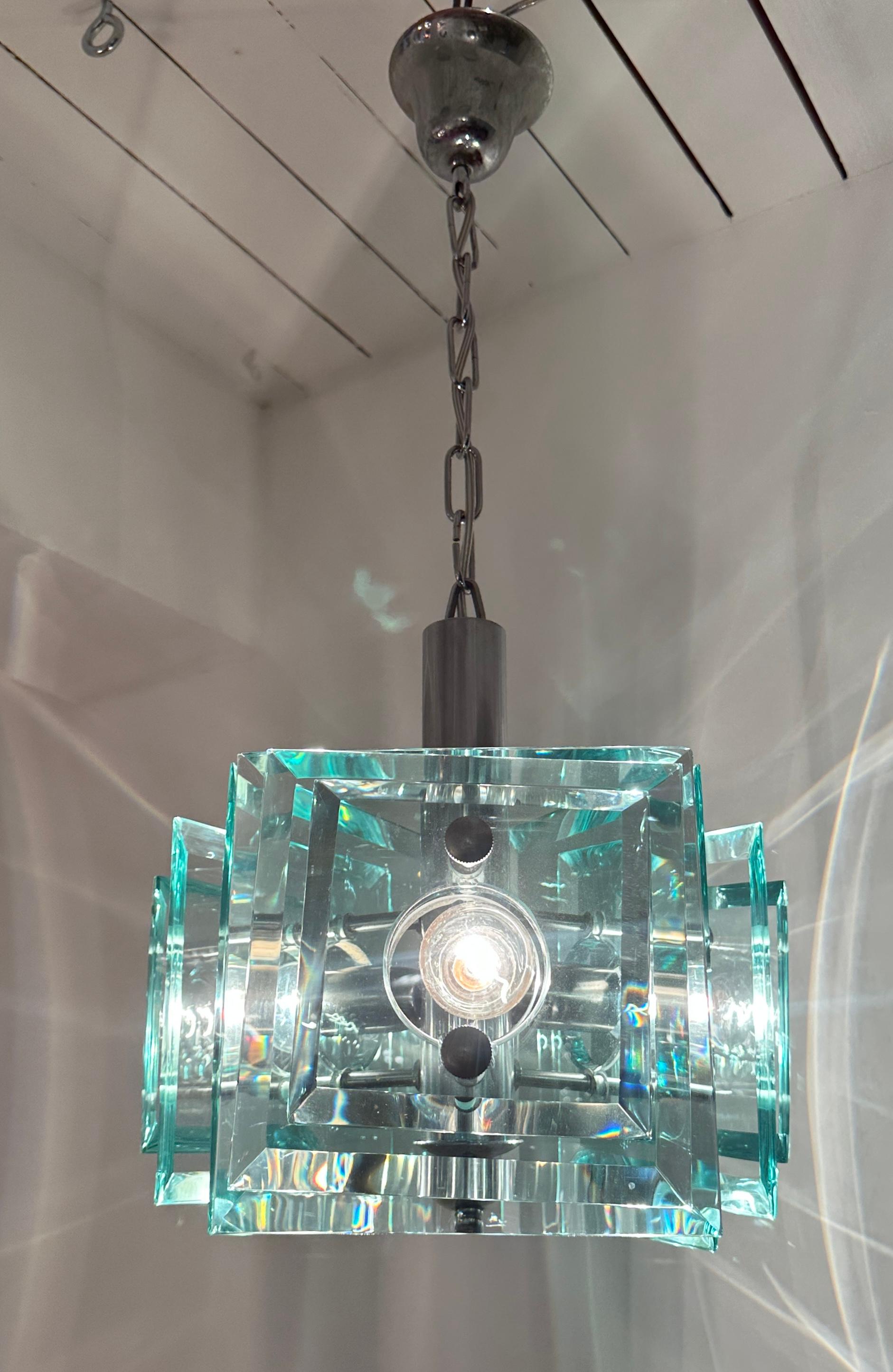 20th Century 1970s Space Age Italian Square Pale Green Glass Chandelier By Lupi Cristal Luxor