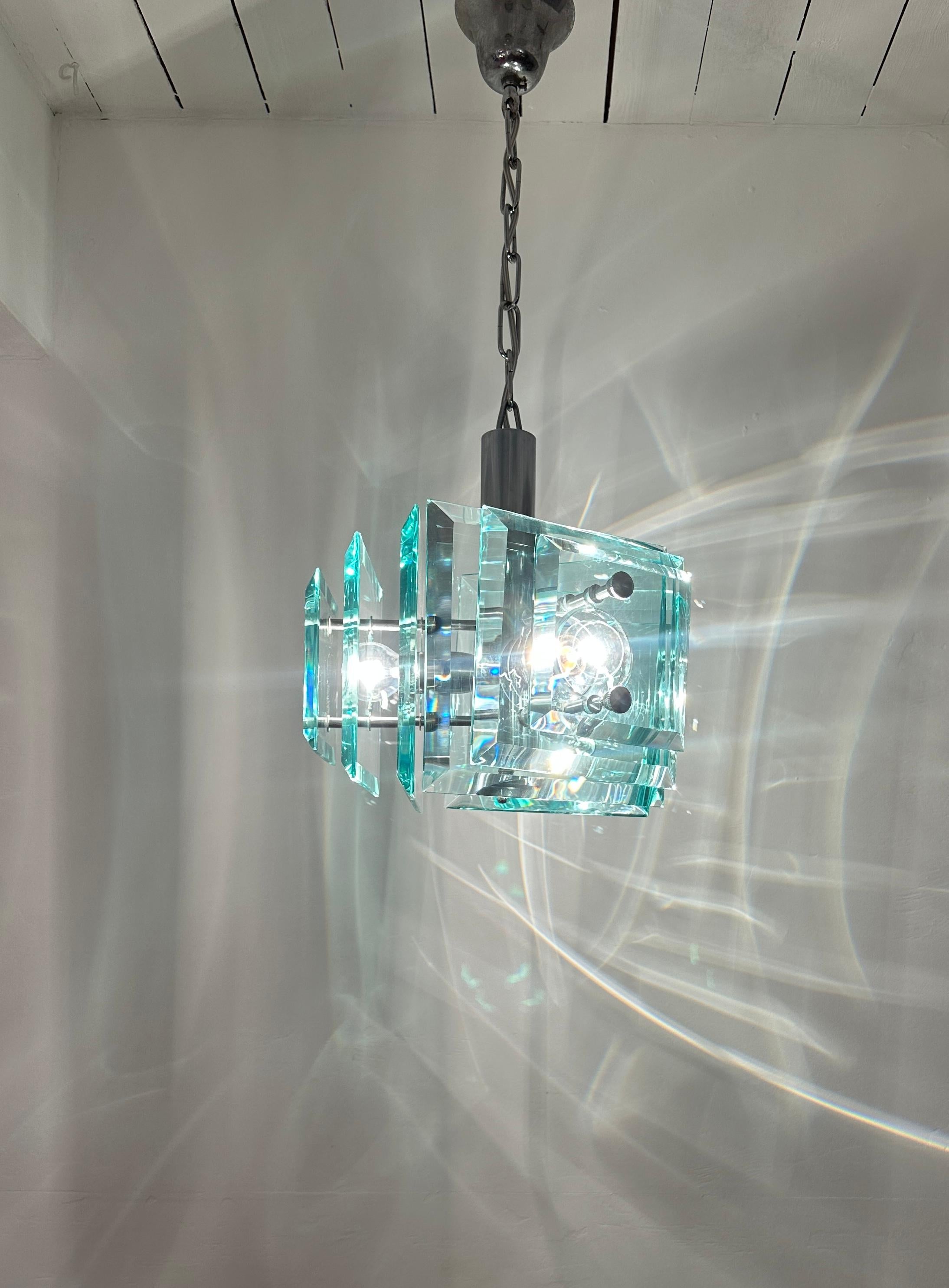 1970s Space Age Italian Square Pale Green Glass Chandelier By Lupi Cristal Luxor 3