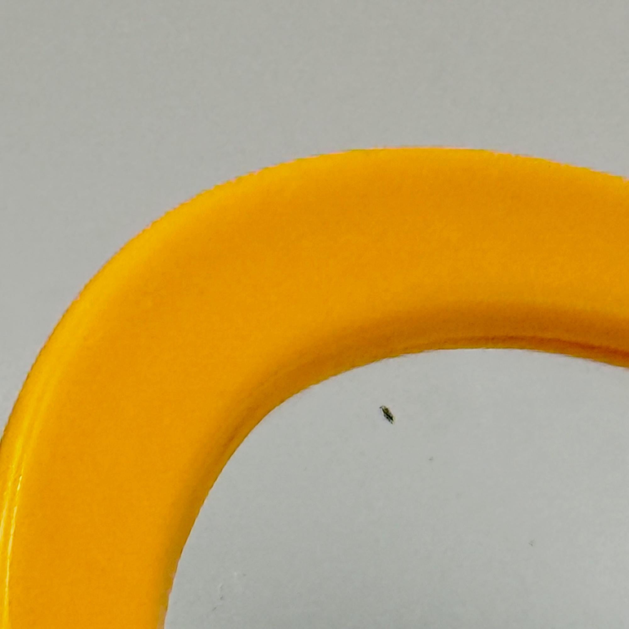 1970s Space AGE Lipstick Table Mirror Yellow Plastic Made in Holland Design Bon état - En vente à San Benedetto Del Tronto, IT