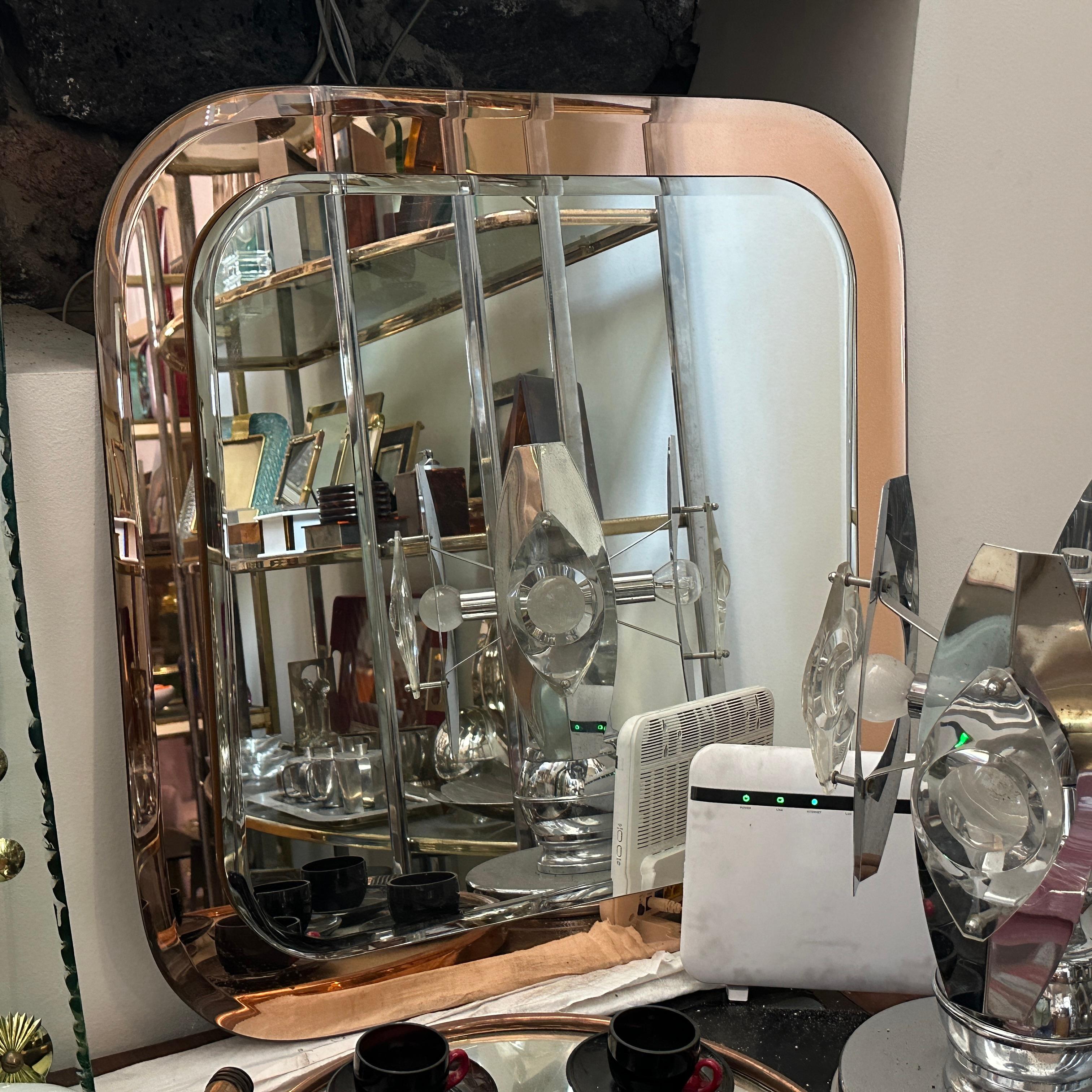 Quadratischer Wandspiegel aus rosa und klarem Glas von Lupi Cristal Luxor, Space Age, 1970er Jahre im Zustand „Gut“ im Angebot in Aci Castello, IT