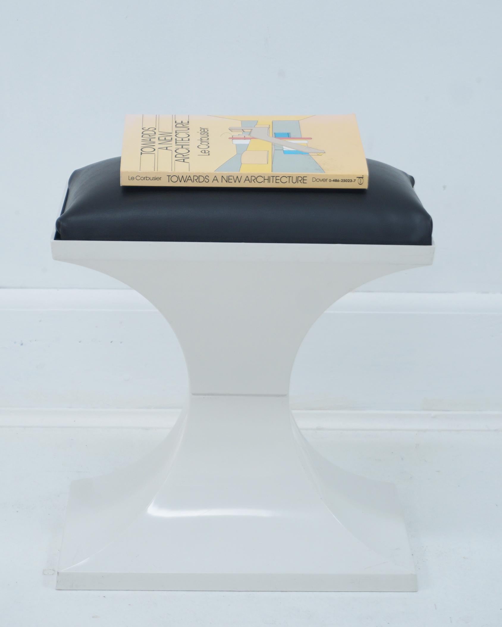 Danish 1970s Space-age Plastic and Faux Leather Stool Footrest Made in Holland For Sale