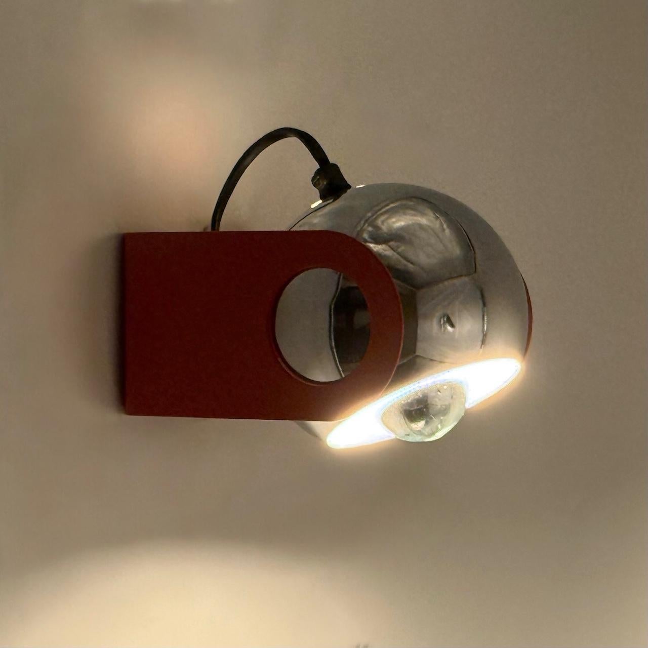 Late 20th Century 1970s Space Age Red & Chrome Eyeball Lamp, Table or Wall Light, Italy For Sale