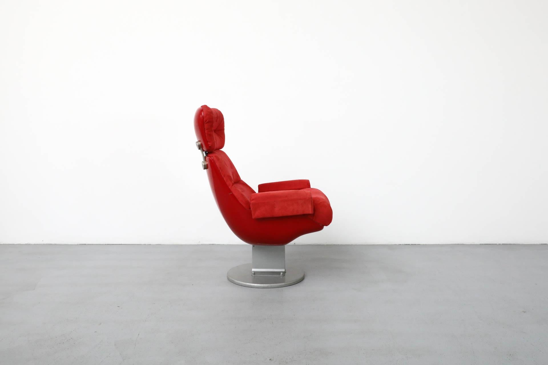 1970's Space Age Red Cinema Chair with Headrest, Paris For Sale 1