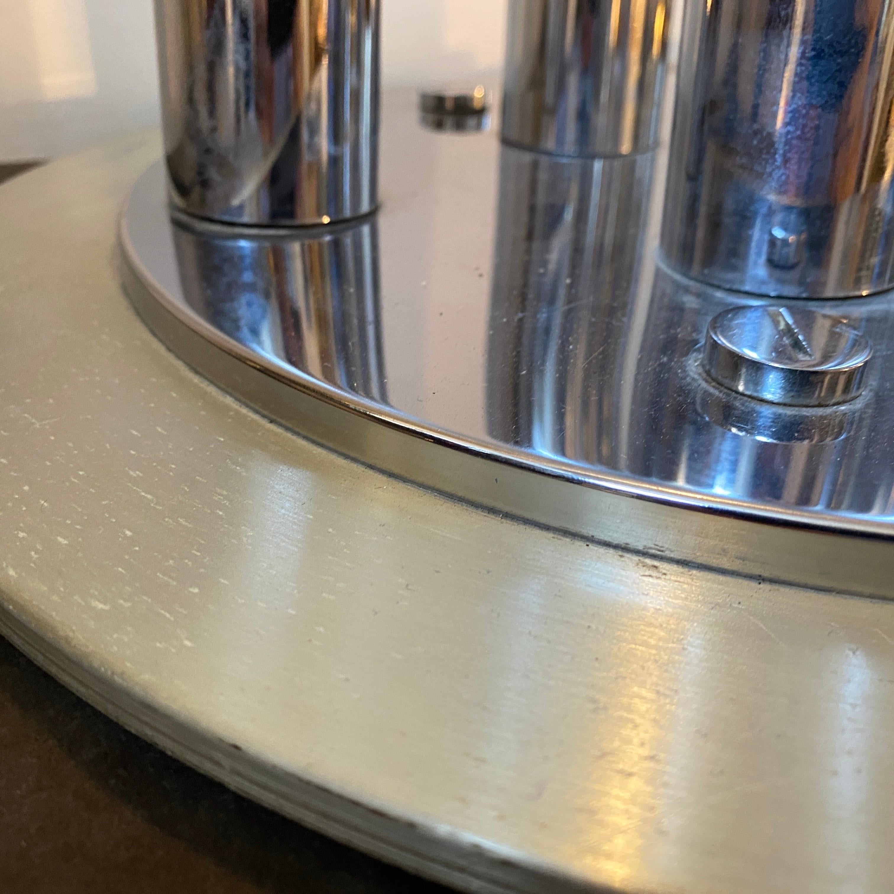 Lampe de table ou plafonnier italienne Reggiani de l'ère spatiale des années 1970 en acier et aluminium en vente 5