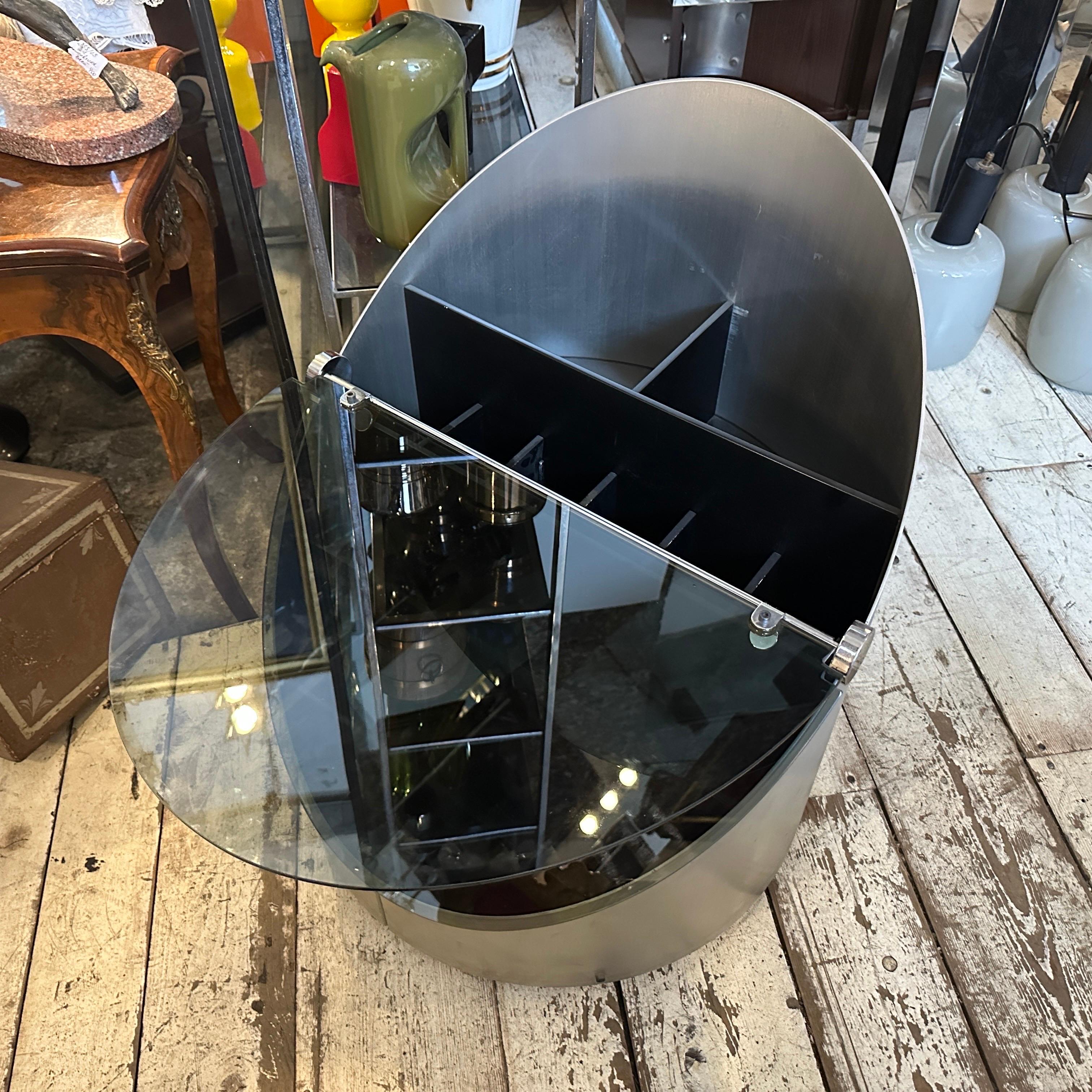 1970s Space Age Steel and Glass Bar Cart by Claudio Salocchi for Luigi Sormani For Sale 9