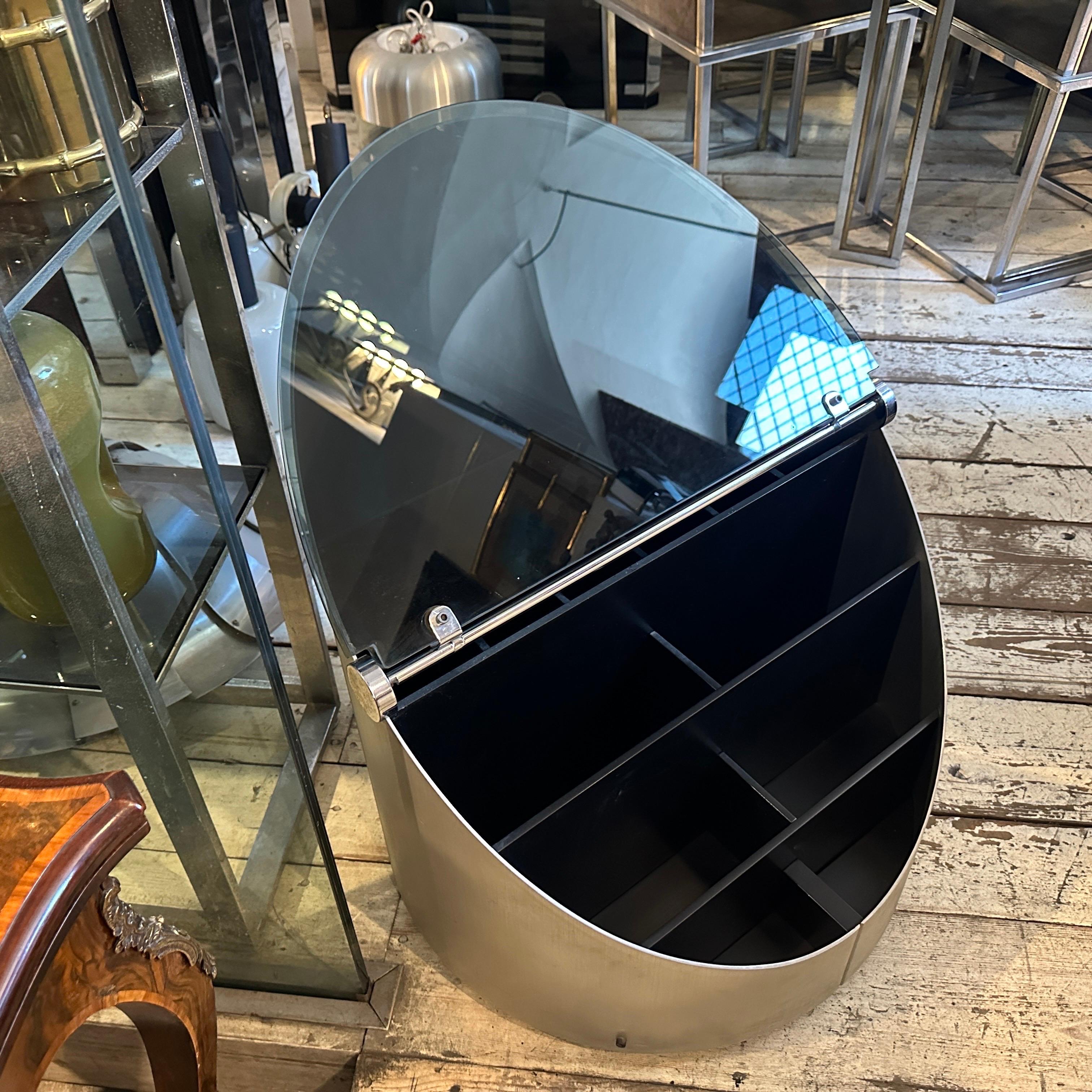 Stainless Steel 1970s Space Age Steel and Glass Bar Cart by Claudio Salocchi for Luigi Sormani For Sale