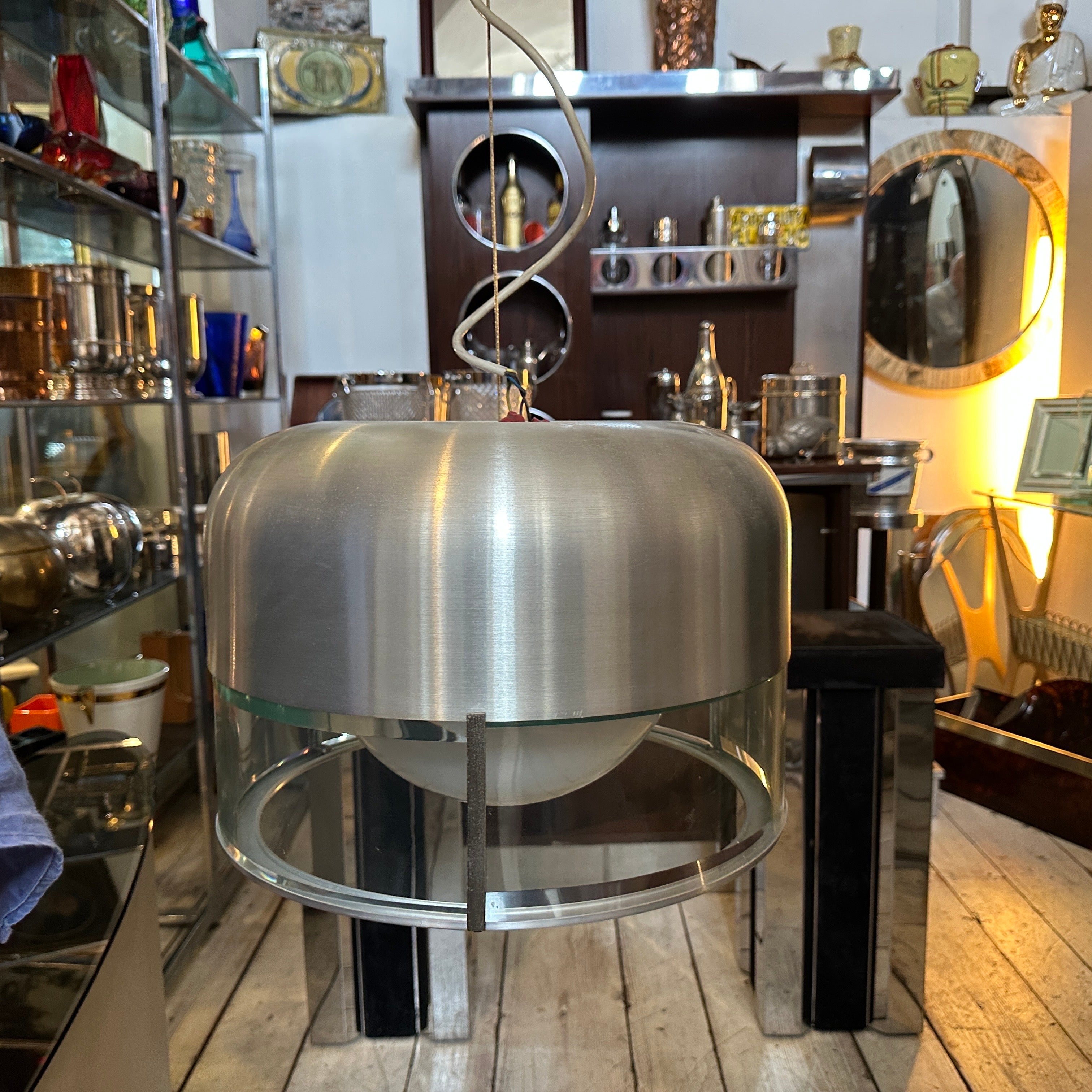 Ère spatiale Pendentif en acier et verre de Pia Guidetti Crippa pour Lumi Milano, datant des années 1970, de type Steel Age en vente