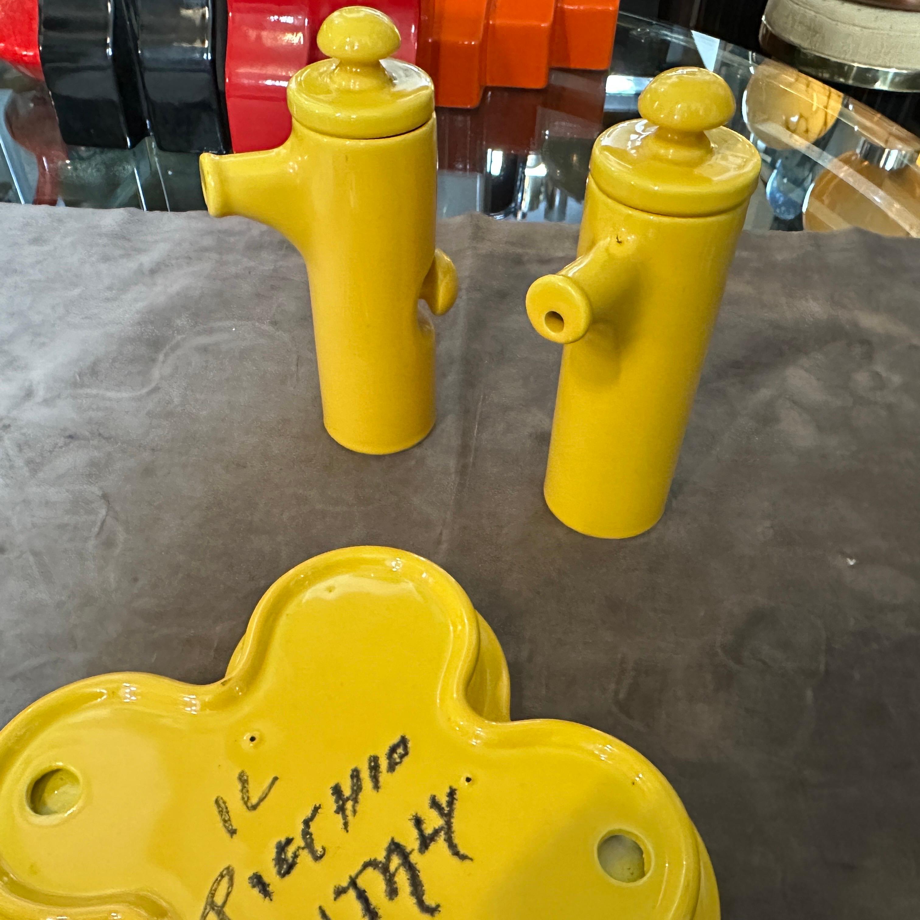 Crociera italiana in ceramica gialla A Space Age degli anni '70 di Enzo Bioli per il Picchio In condizioni ottime in vendita a Aci Castello, IT