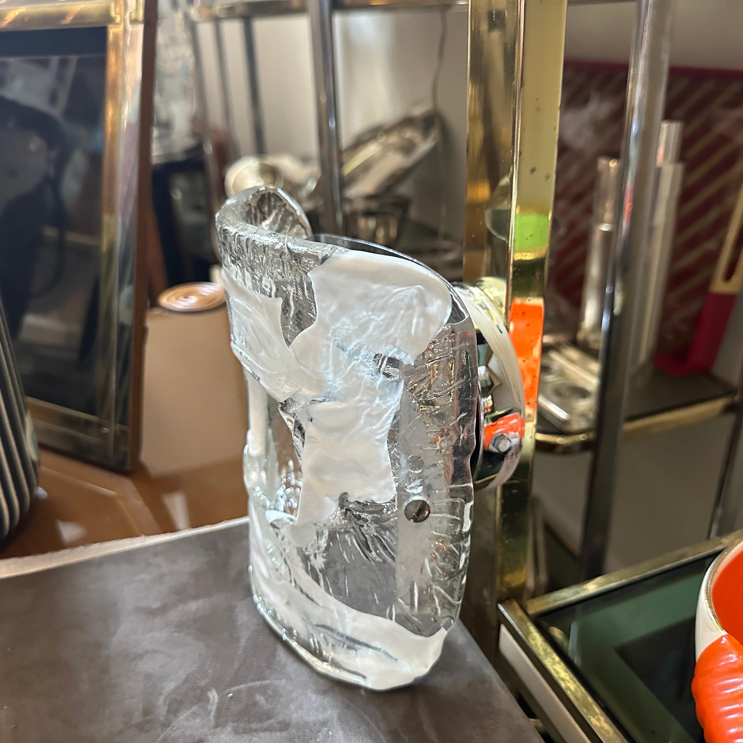 1970s Spage Age Clear and White Murano Glass and Steel Wall Sconces by Mazzega For Sale 4