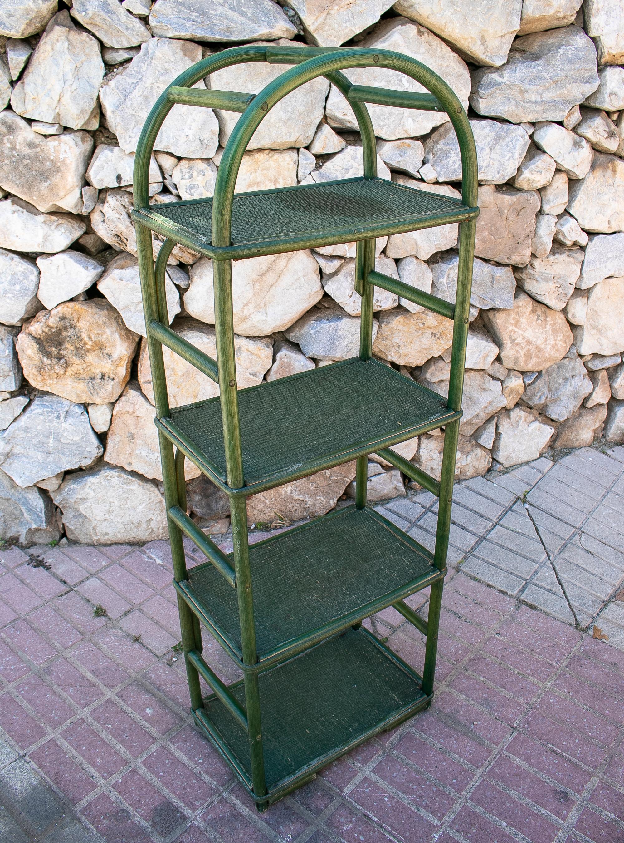 Vintage 1970s Spanish 4-rack lace wicker and bamboo green shelf.