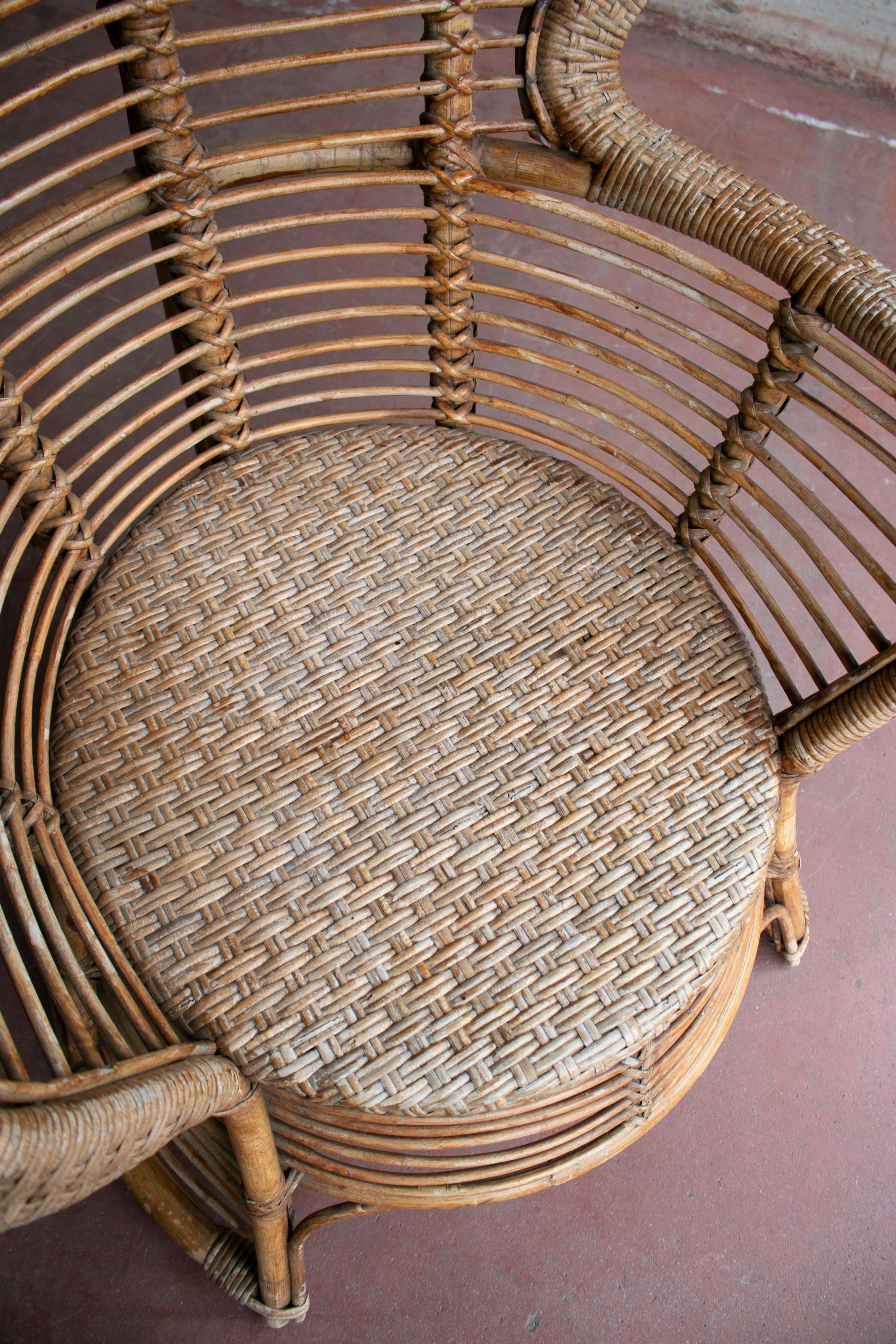 1970s Spanish Armchair of Bamboo Wicker Tall Back Rest For Sale 10