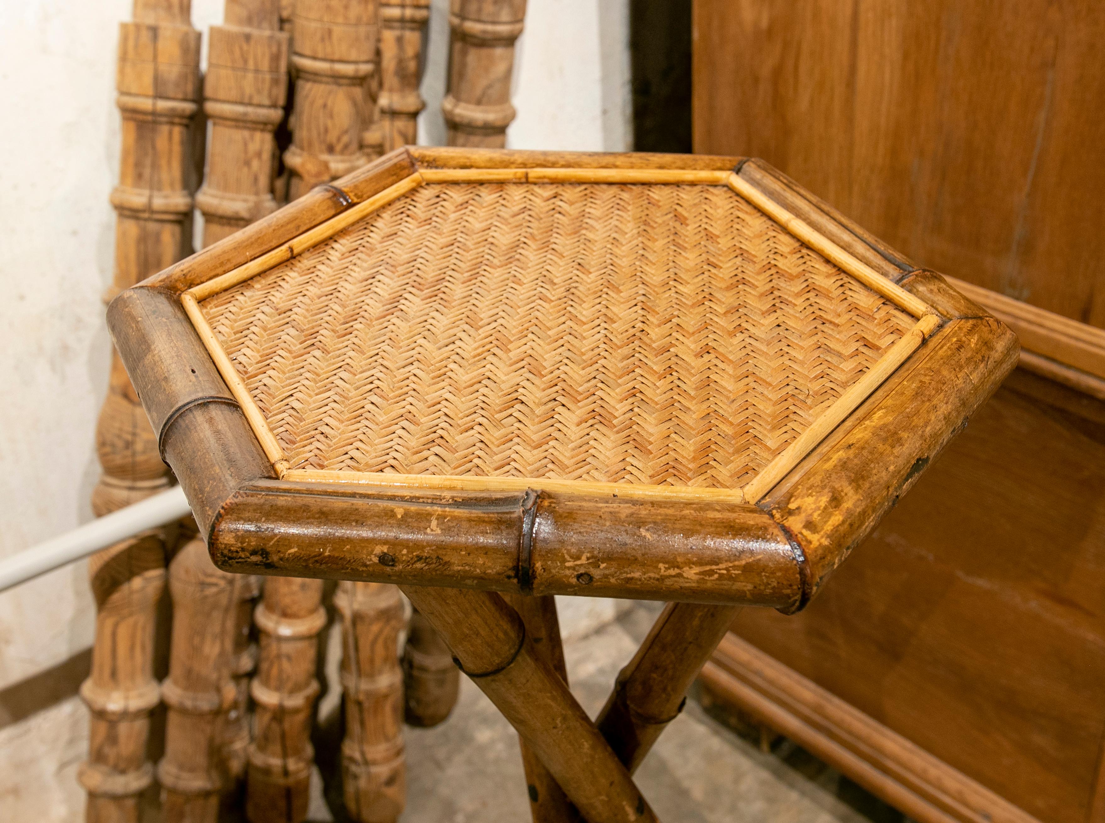 1970s Spanish Bamboo and Wicker Sidetable with Hexagonal Top For Sale 1