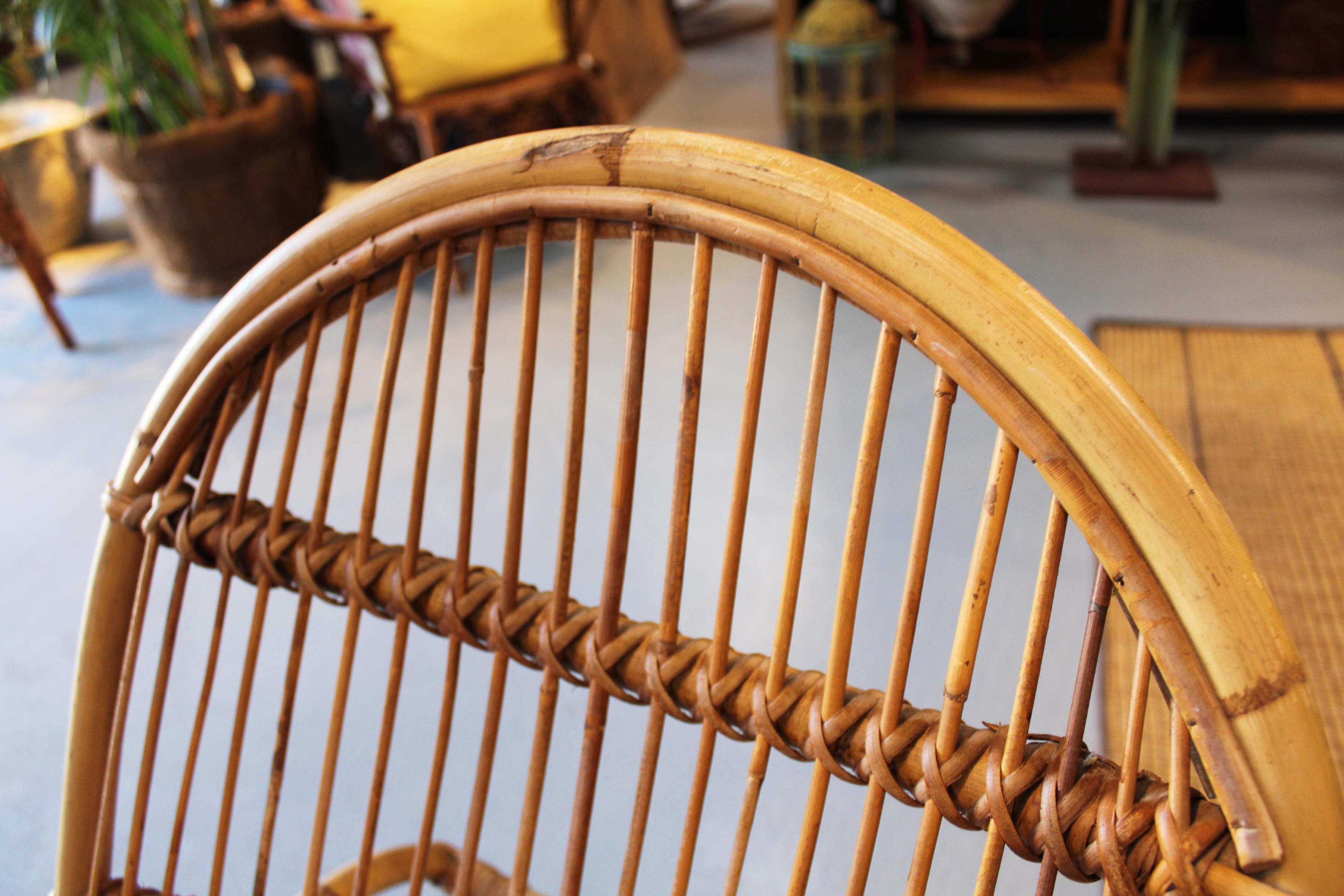 20th Century 1970s Spanish Bamboo and Willow Wicker Rocking Chair For Sale