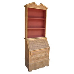 Spanischer Bureau-Schreibtisch mit 2 Schubladen aus Bambus und gewebtem Korbgeflecht, 1970er Jahre