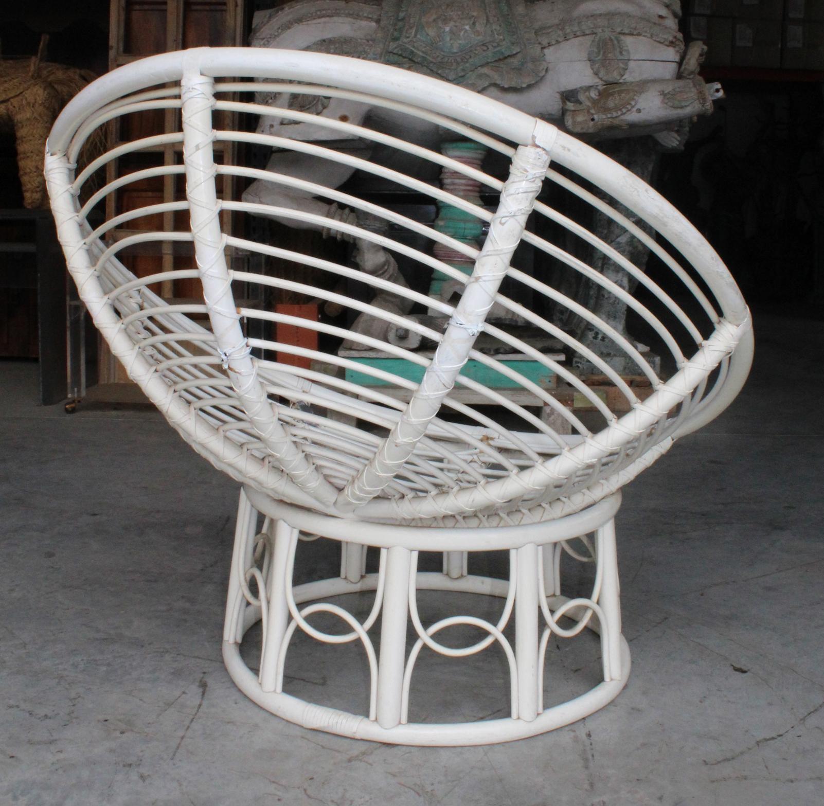 1970s Spanish Bamboo Garden Chair with Rounded Backrest For Sale 1