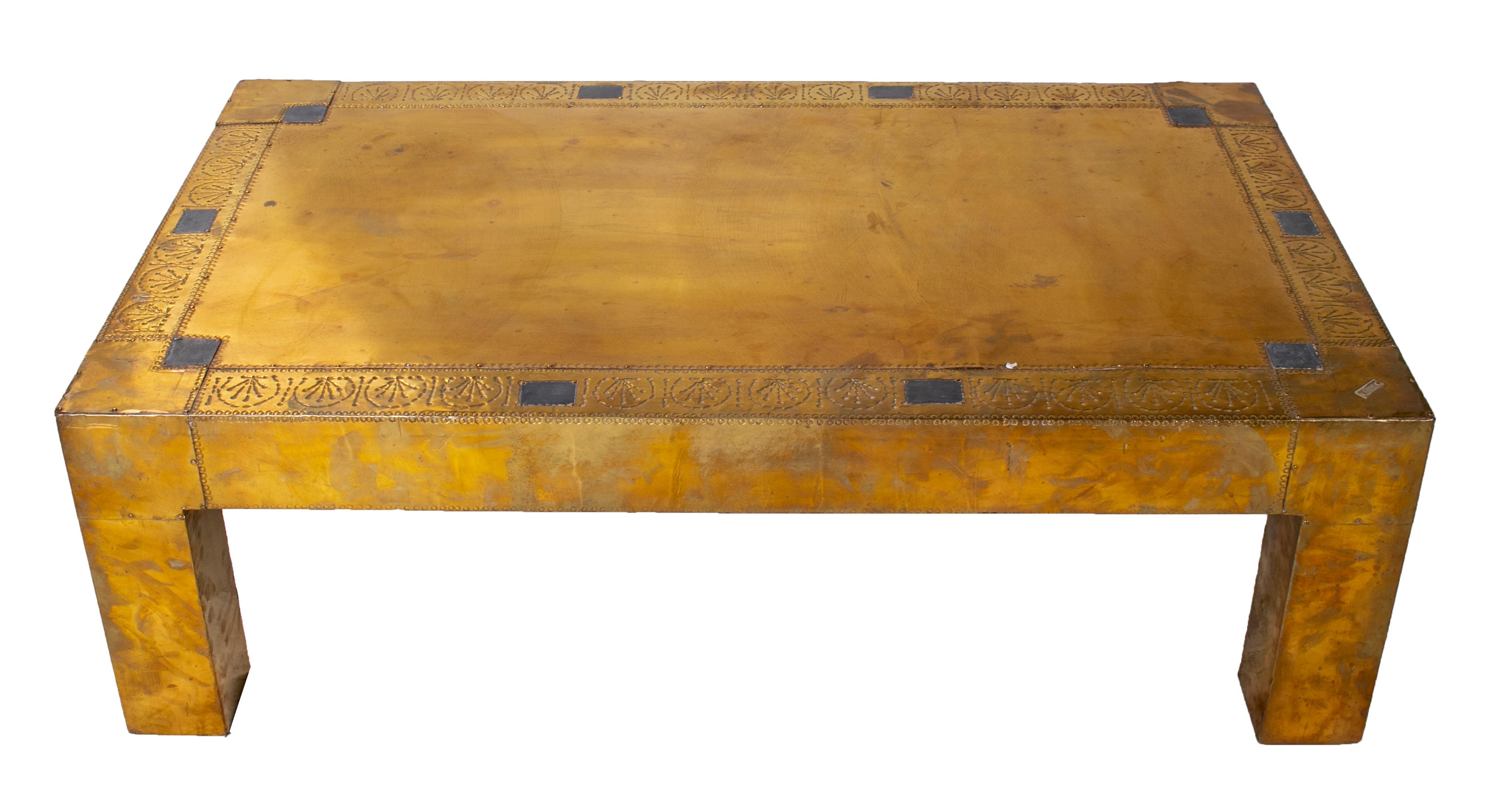 1970s Spanish Brass Lined Wooden Coffee Table In Good Condition In Marbella, ES