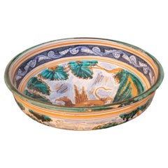 1970er Jahre Spanische Keramik, handbemalt, mit mythologischem Greif, Talavera