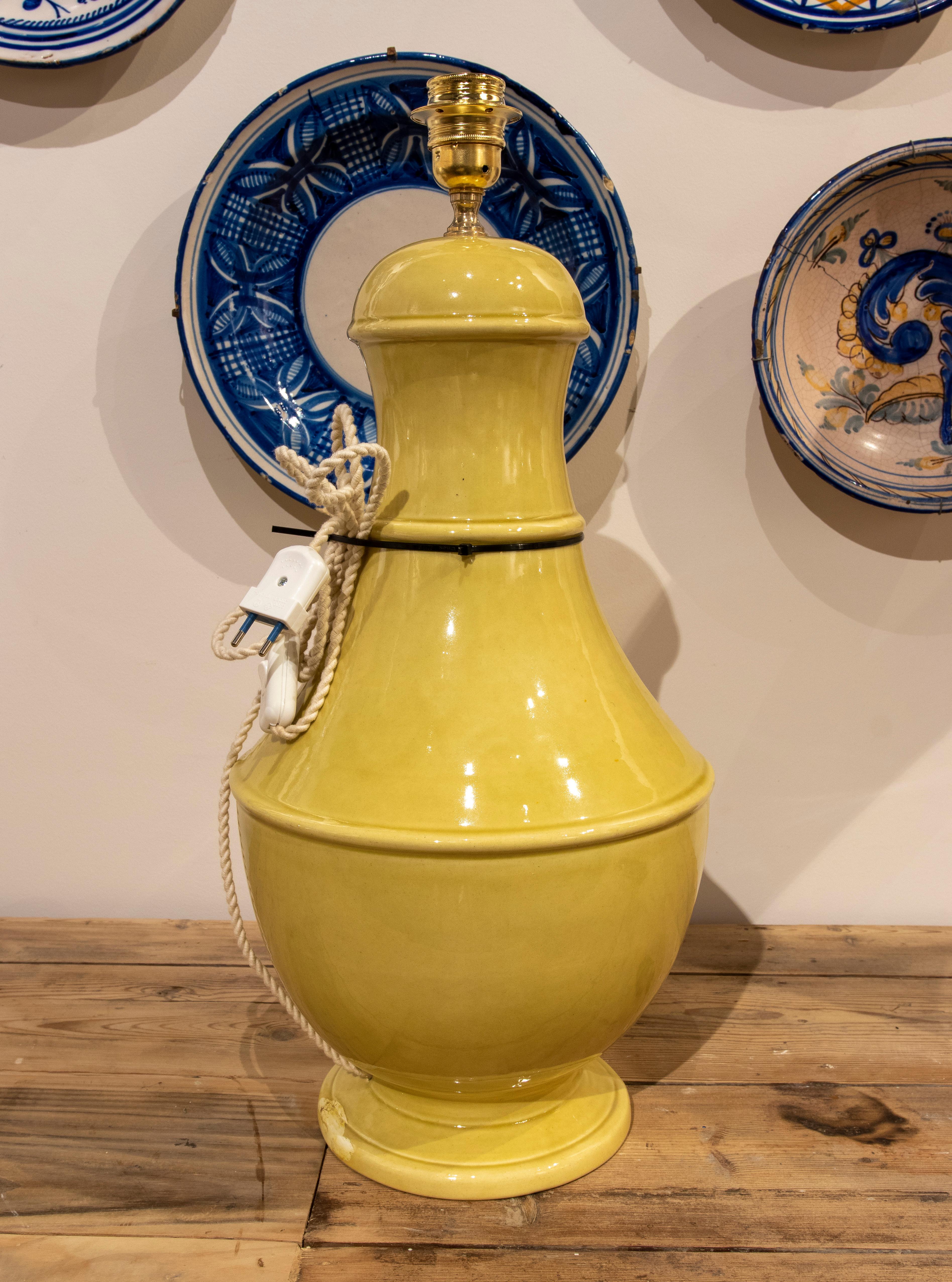 1970s Spanish Ceramic Lamp in Yellow Colour 2
