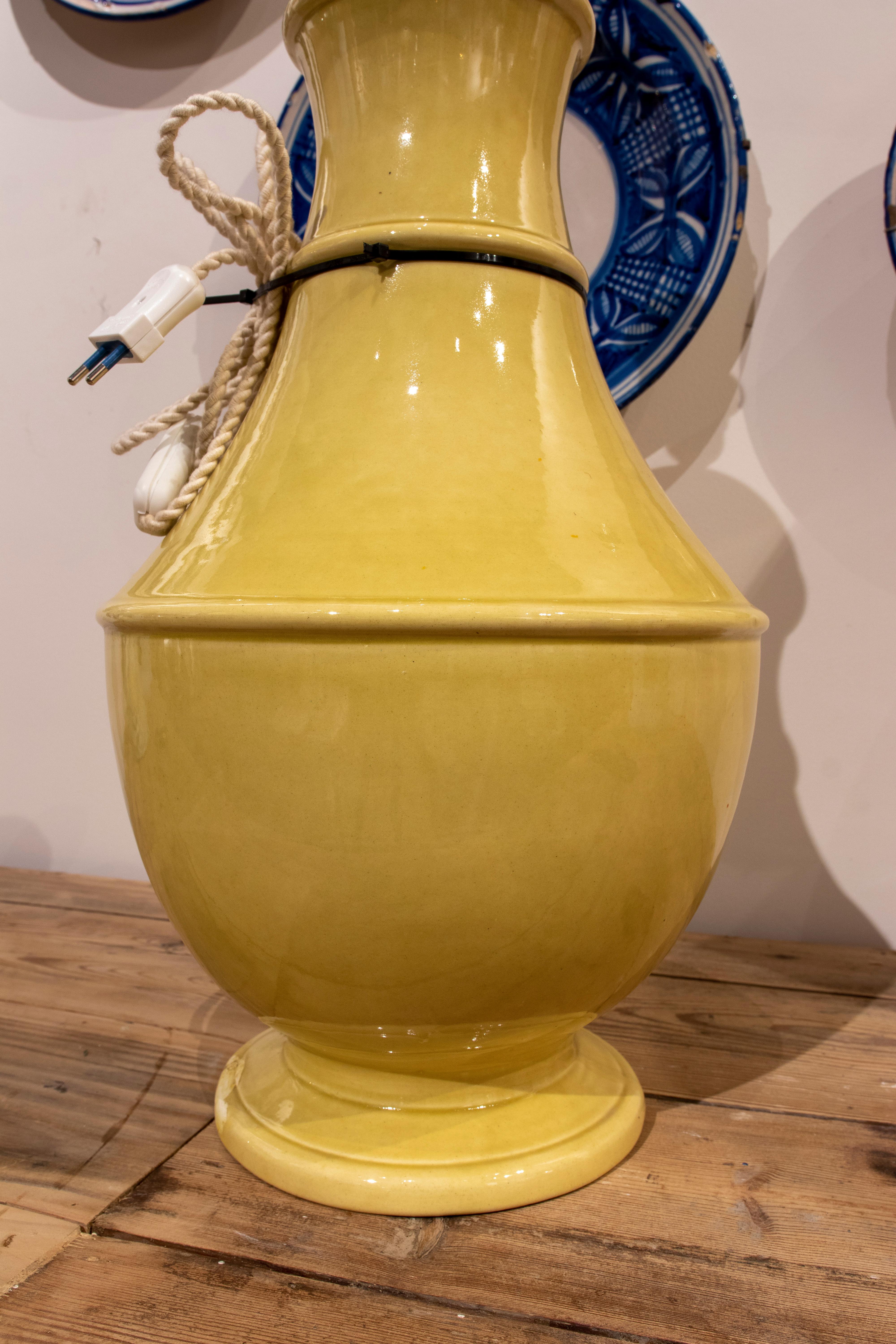 1970s Spanish Ceramic Lamp in Yellow Colour 5