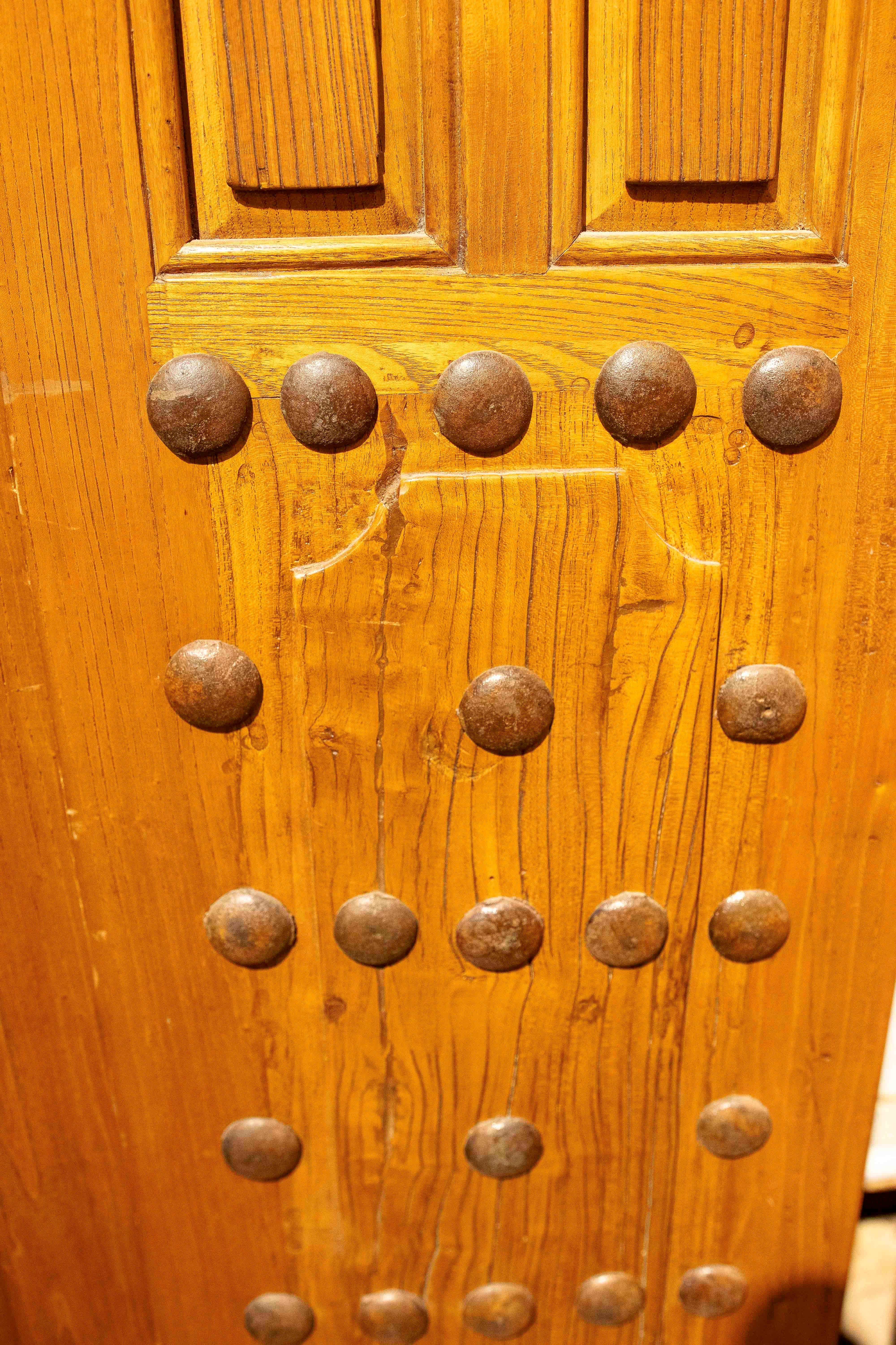 1970s Spanish Elm Wood Doors with Castilian-style Wrought Iron Studs For Sale 2
