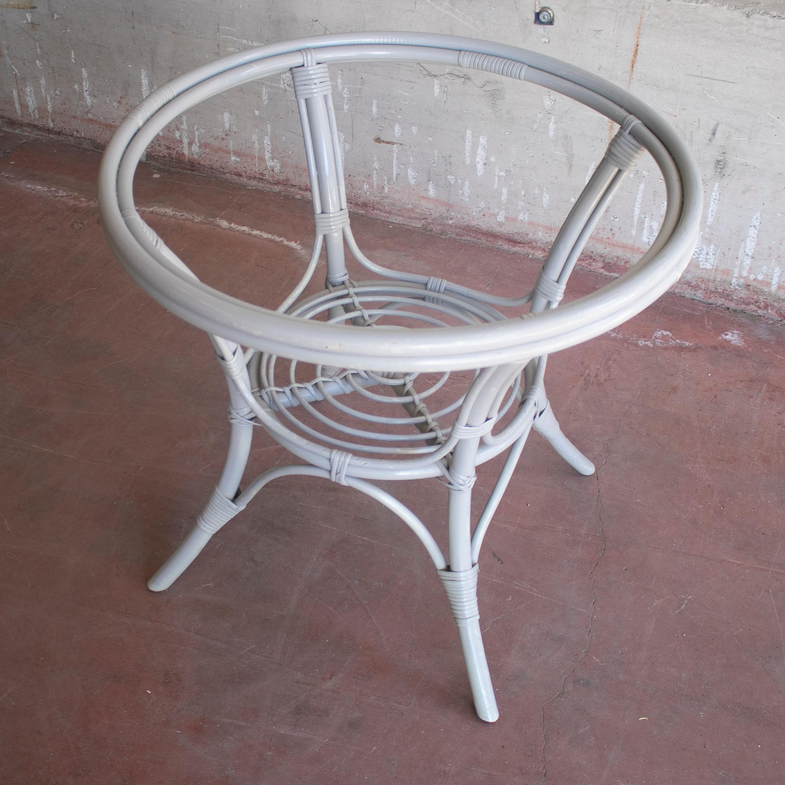 Fin du 20e siècle Stand de table en bambou laqué gris espagnol des années 1970 en vente