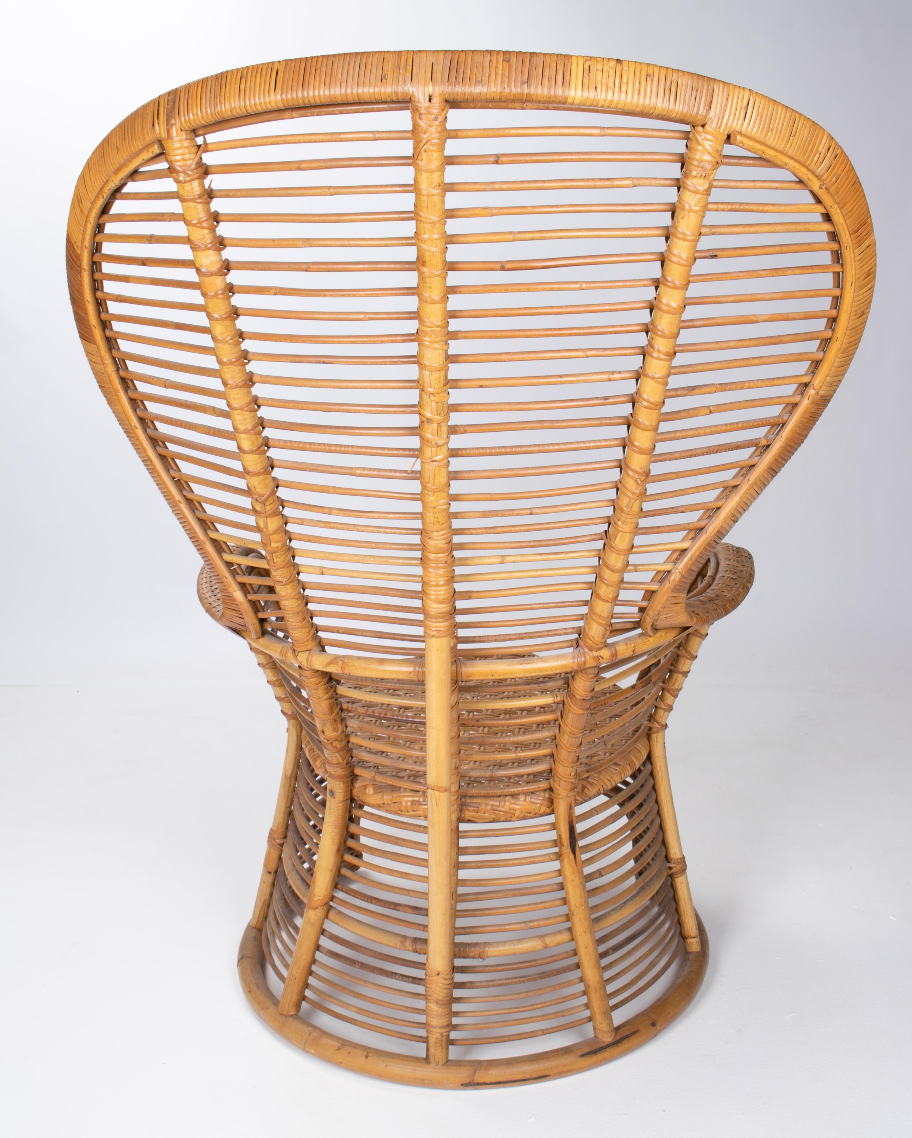 17th Century 1970s Spanish Handmade Wicker and Bamboo Armchair For Sale