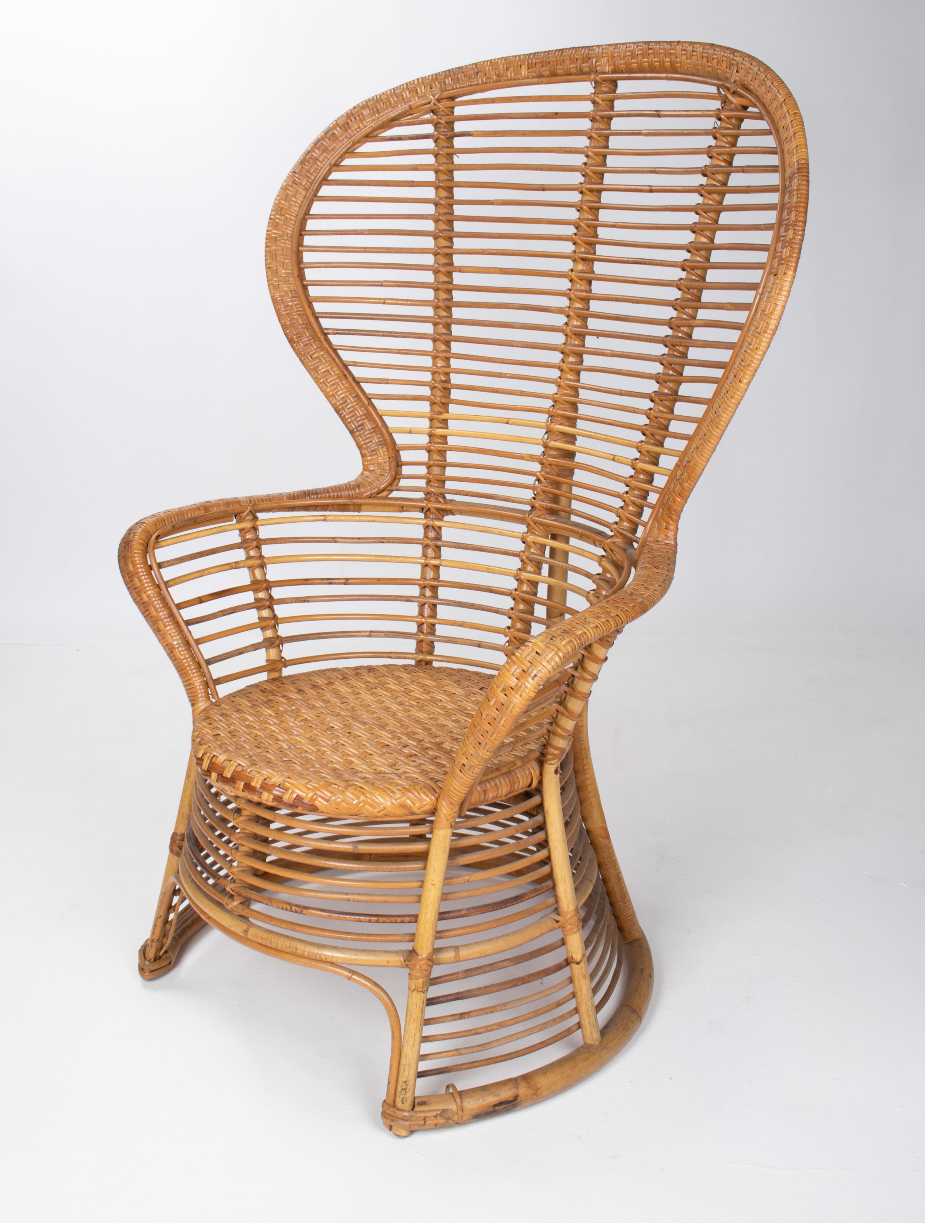 Spanischer handgefertigter Sessel aus Korbweide und Bambus aus den 1970er Jahren im Angebot 4