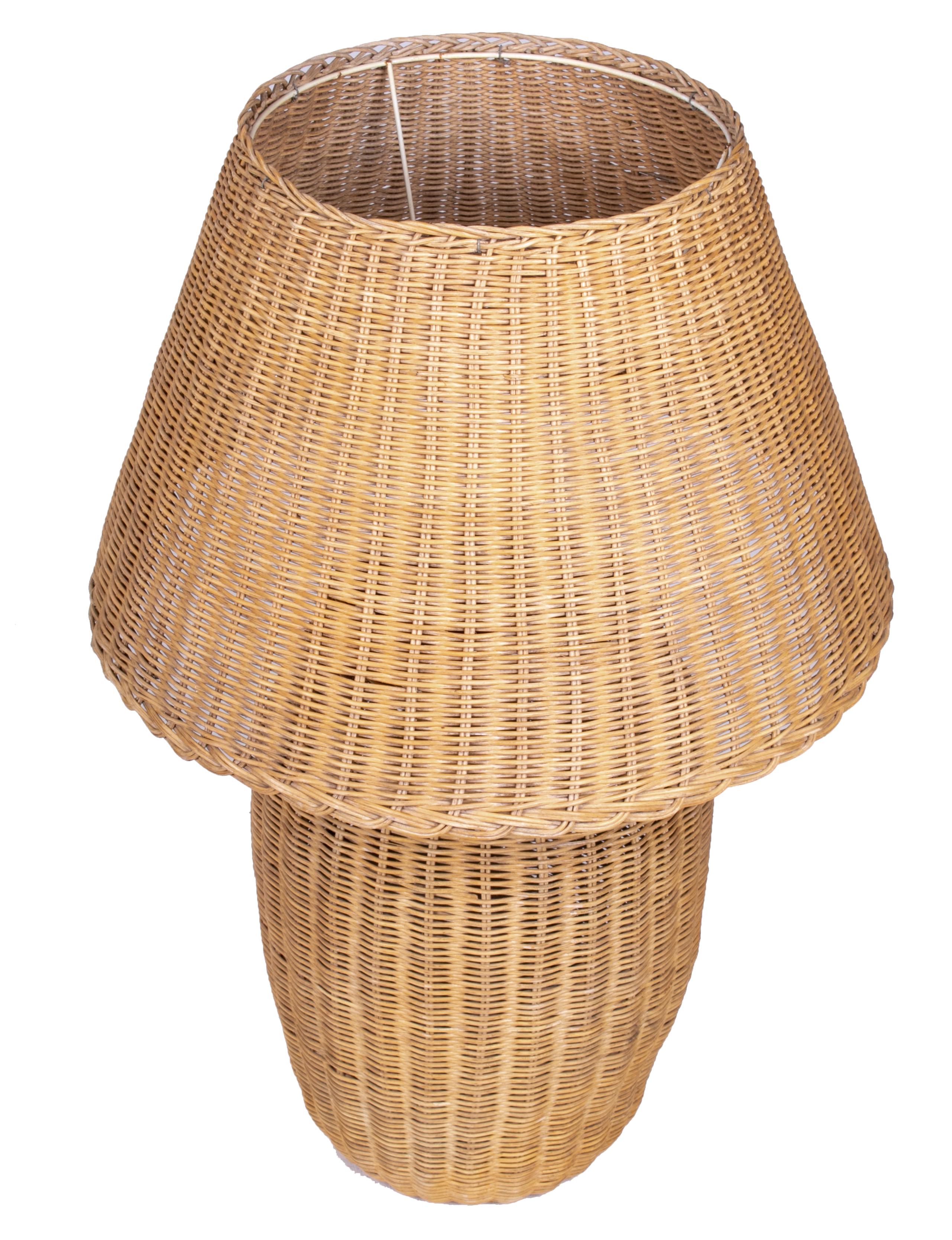 1970s Spanish handmade woven wicker lamp with shade.