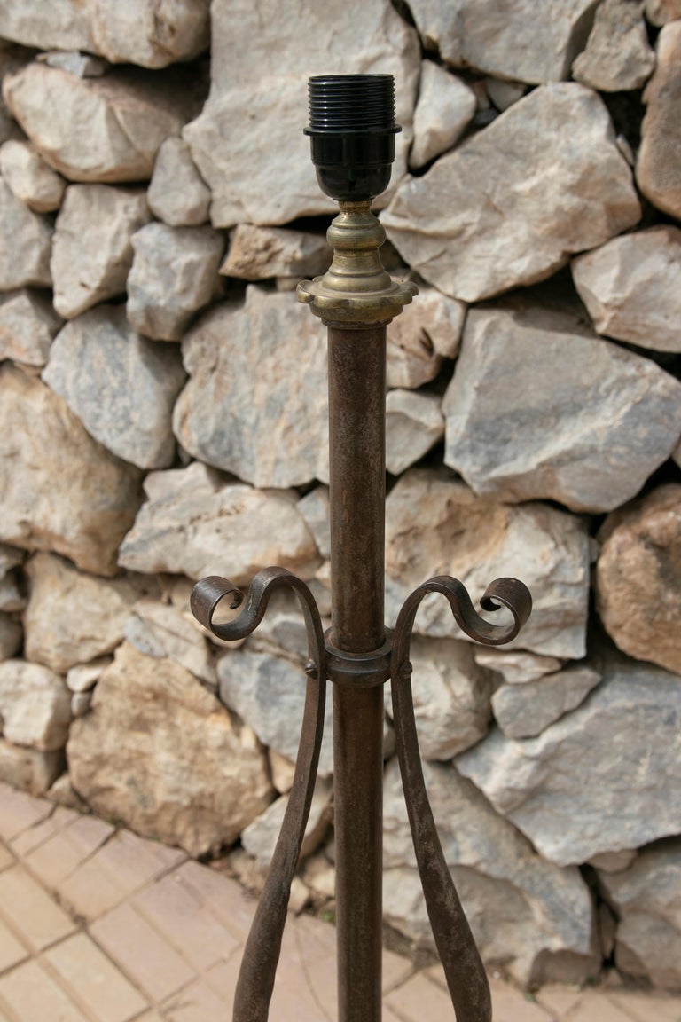 1970s Spanish Iron and Bronze Floor Lamp For Sale at 1stDibs
