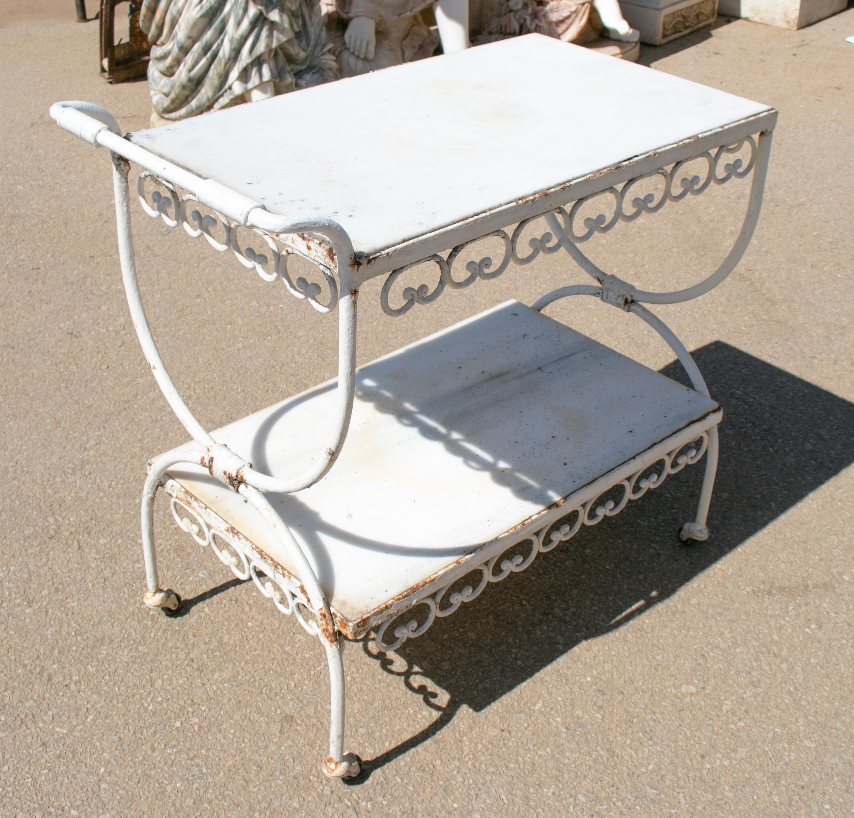 1970s Spanish Iron Drinks Trolley with Marble Shelves In Good Condition For Sale In Marbella, ES