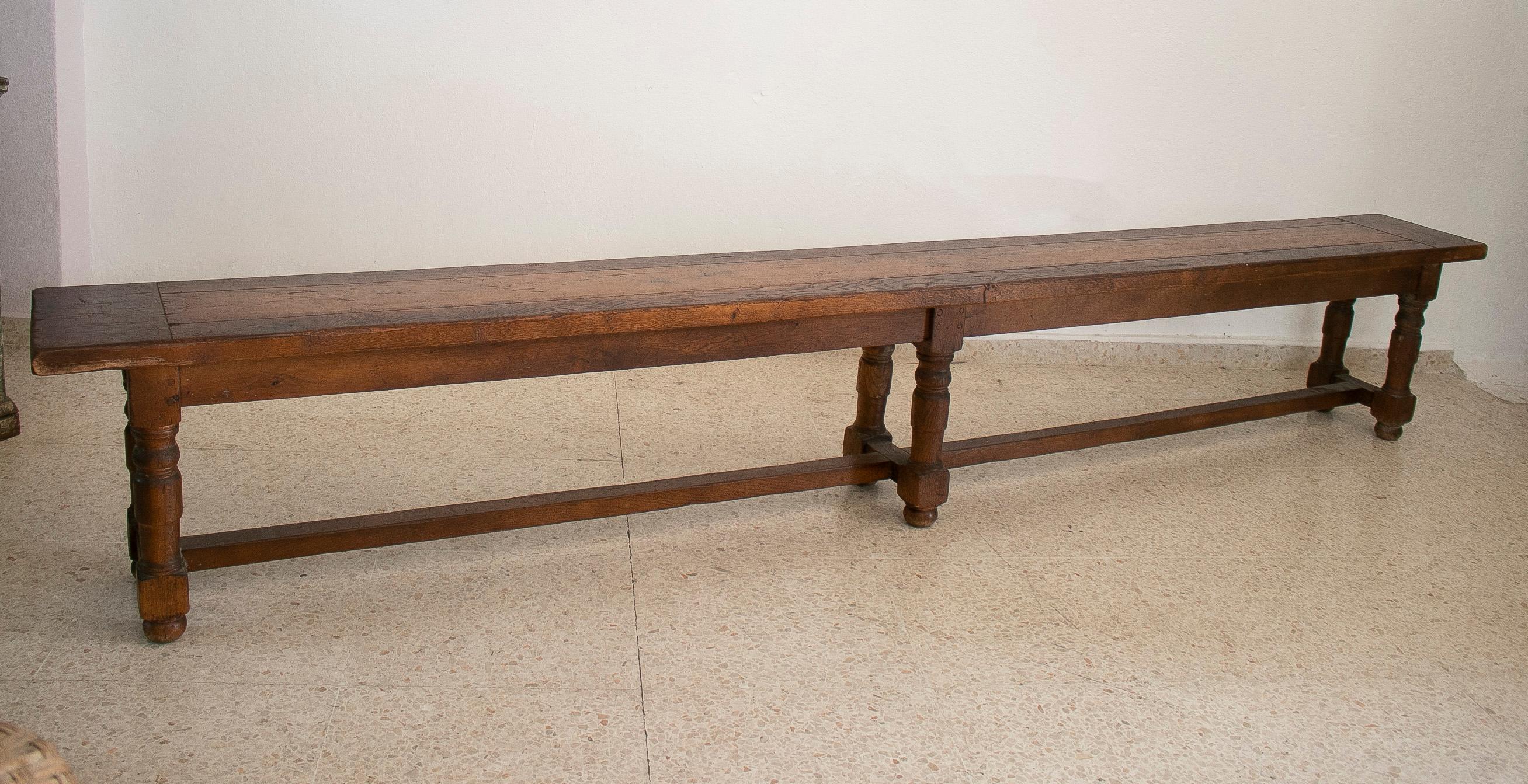 1970s Spanish Oak Long Bench w/ Beam In Good Condition In Marbella, ES