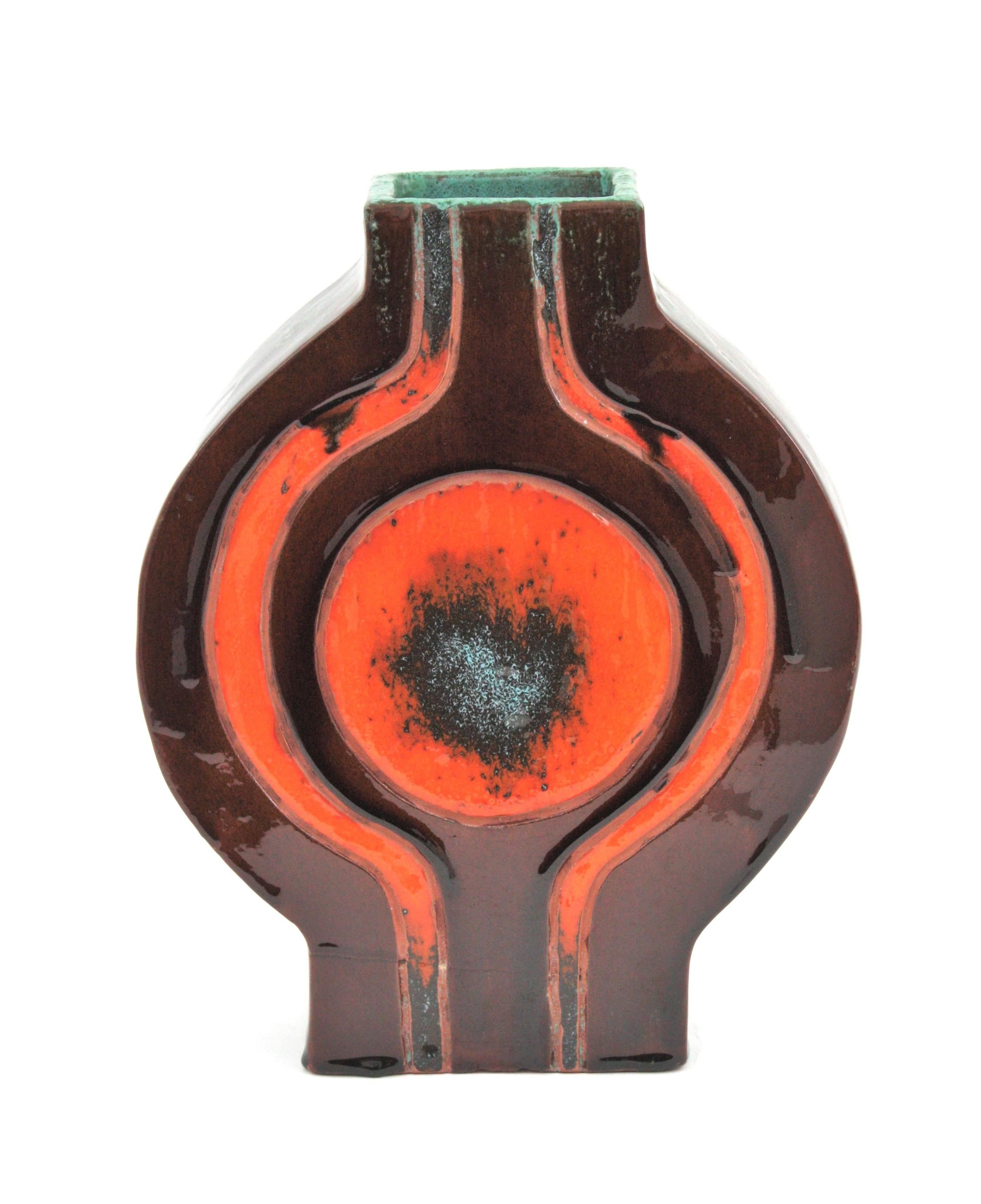 Vase espagnol en céramique émaillée orange et Brown des années 1970 en vente 2