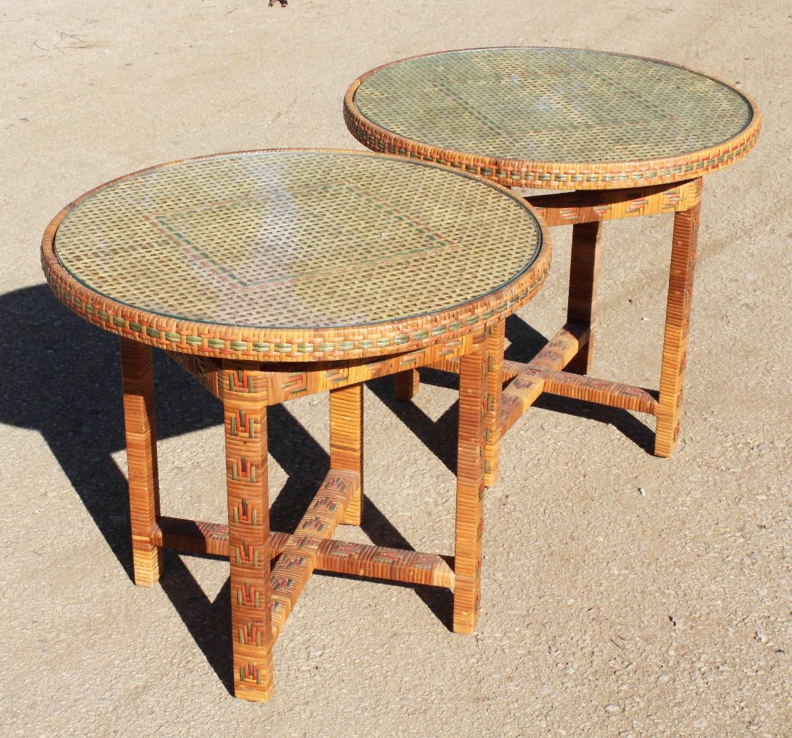 20th Century 1970s Spanish Pair of Hand Woven Wicker Small Round Side Tables