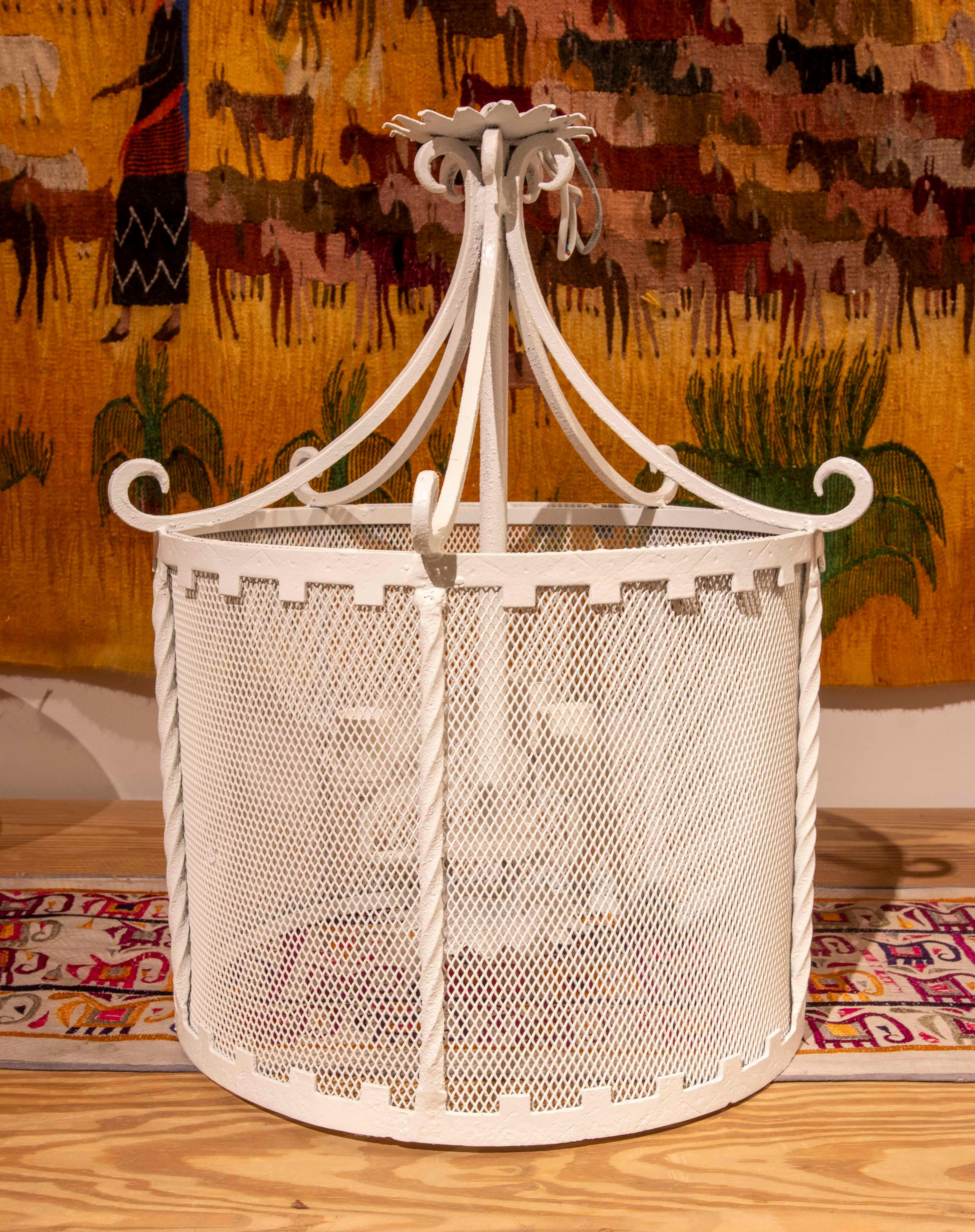 1970s Spanish Pair of Iron Ceiling Lamps Painted in White In Good Condition For Sale In Marbella, ES