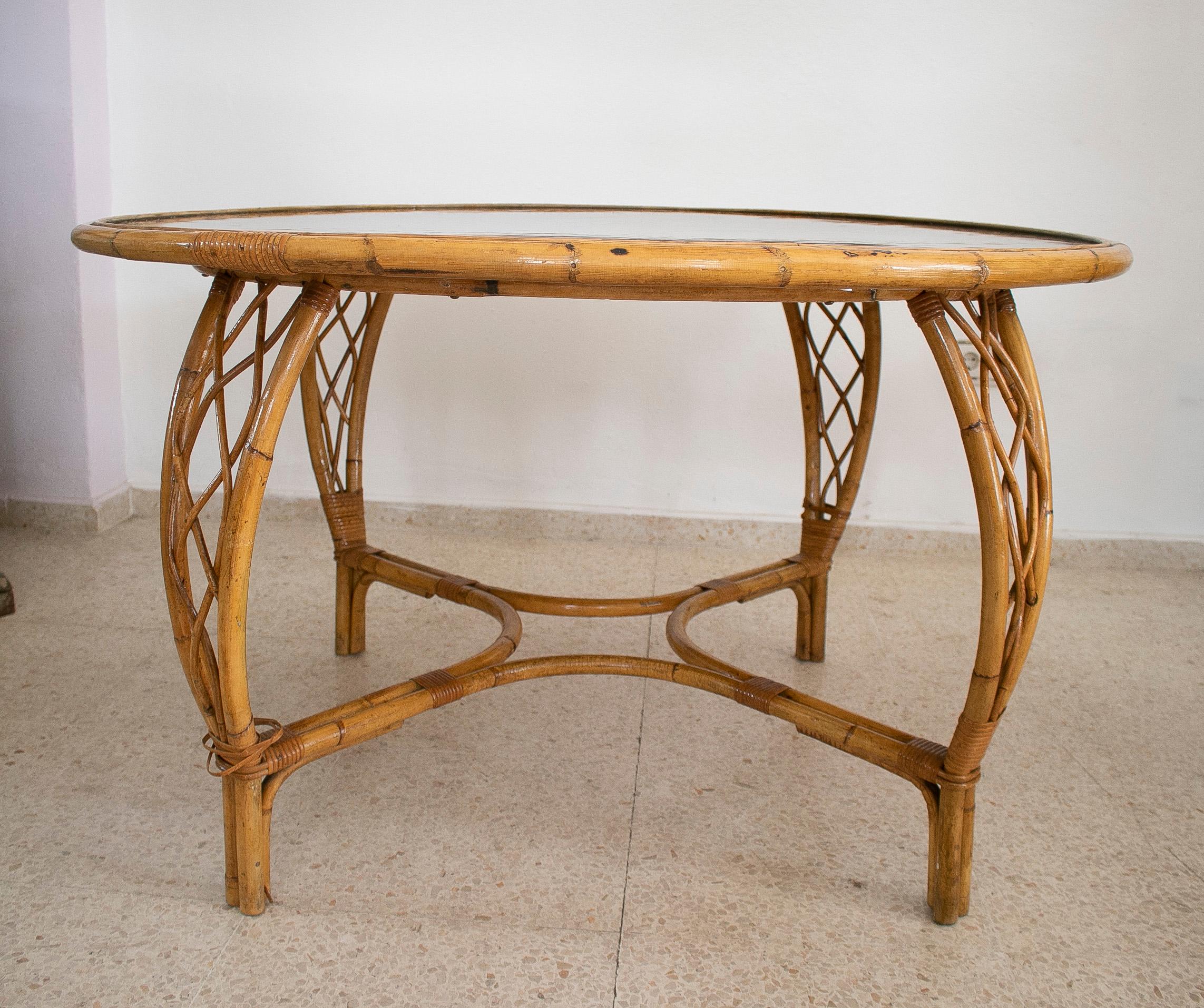 20th Century 1970s Spanish Round Bamboo Table w/ Black Formica Top For Sale