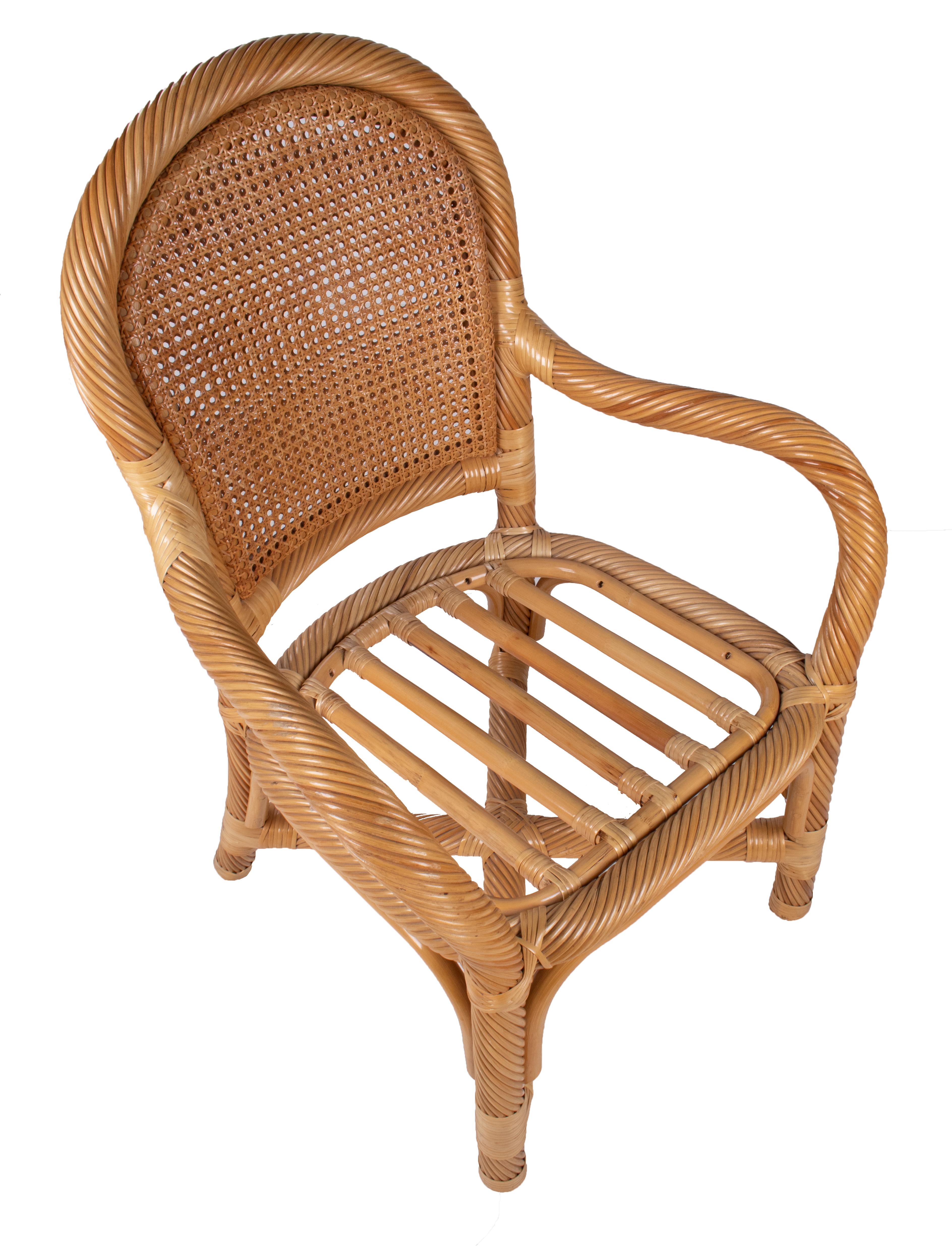 1970s Spanish Set of Six Bamboo and Wicker Handmade Armchairs For Sale 2
