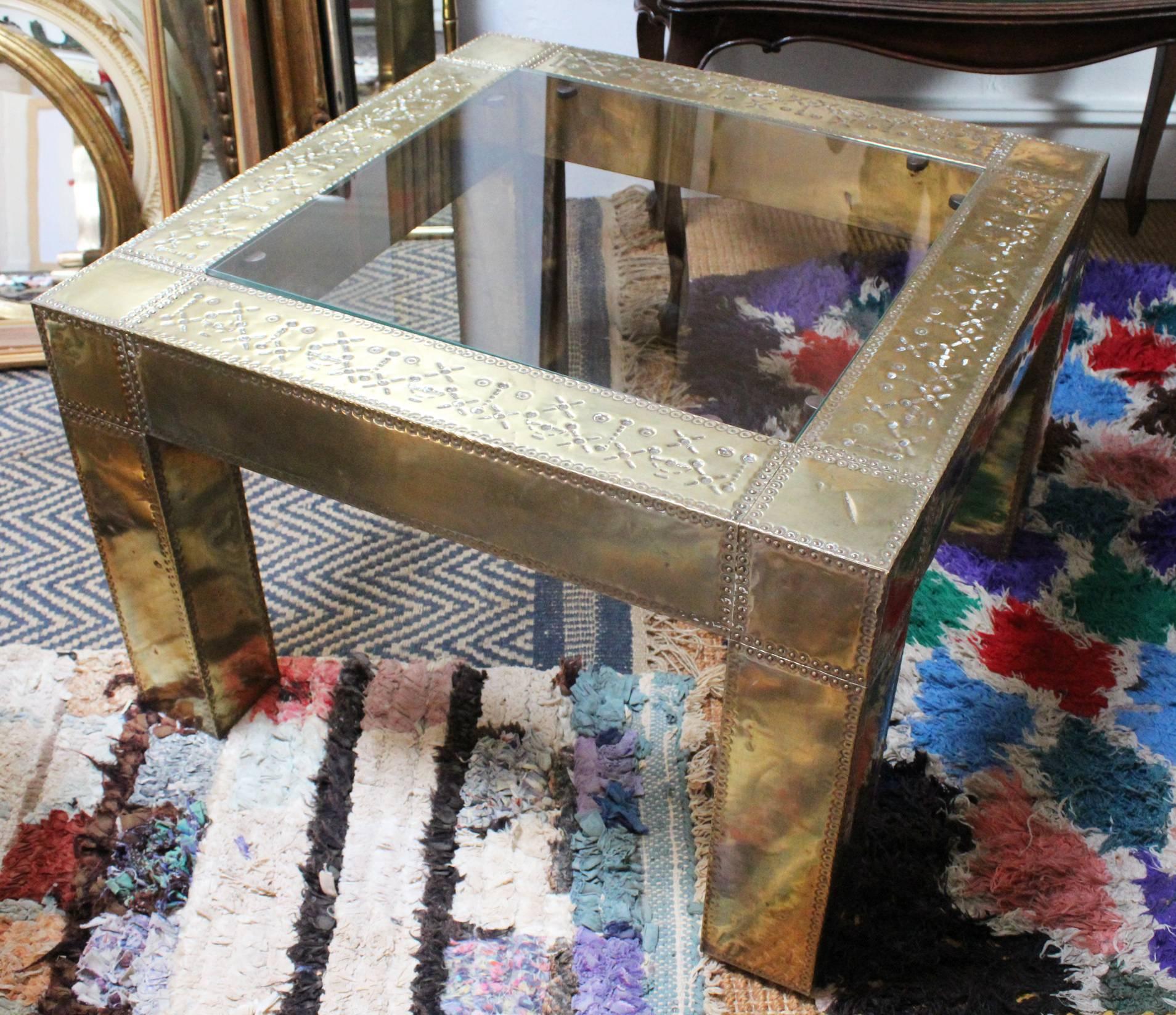1970s Spanish Square Brass and Glass Side Table For Sale 4