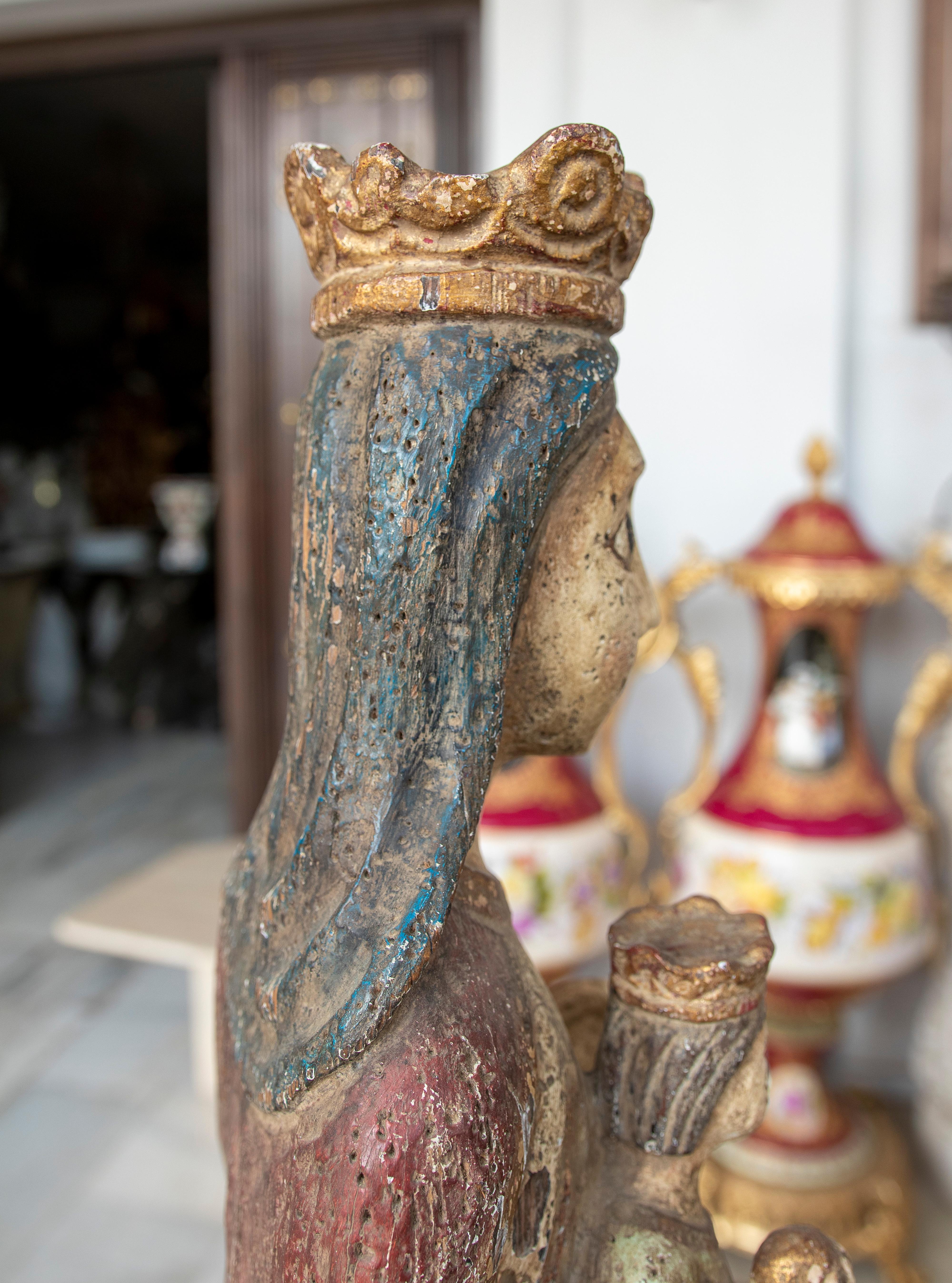 1970s Spanish Virgin & Child Hand Carved and Painted Wood Romanesque Sculpture For Sale 9