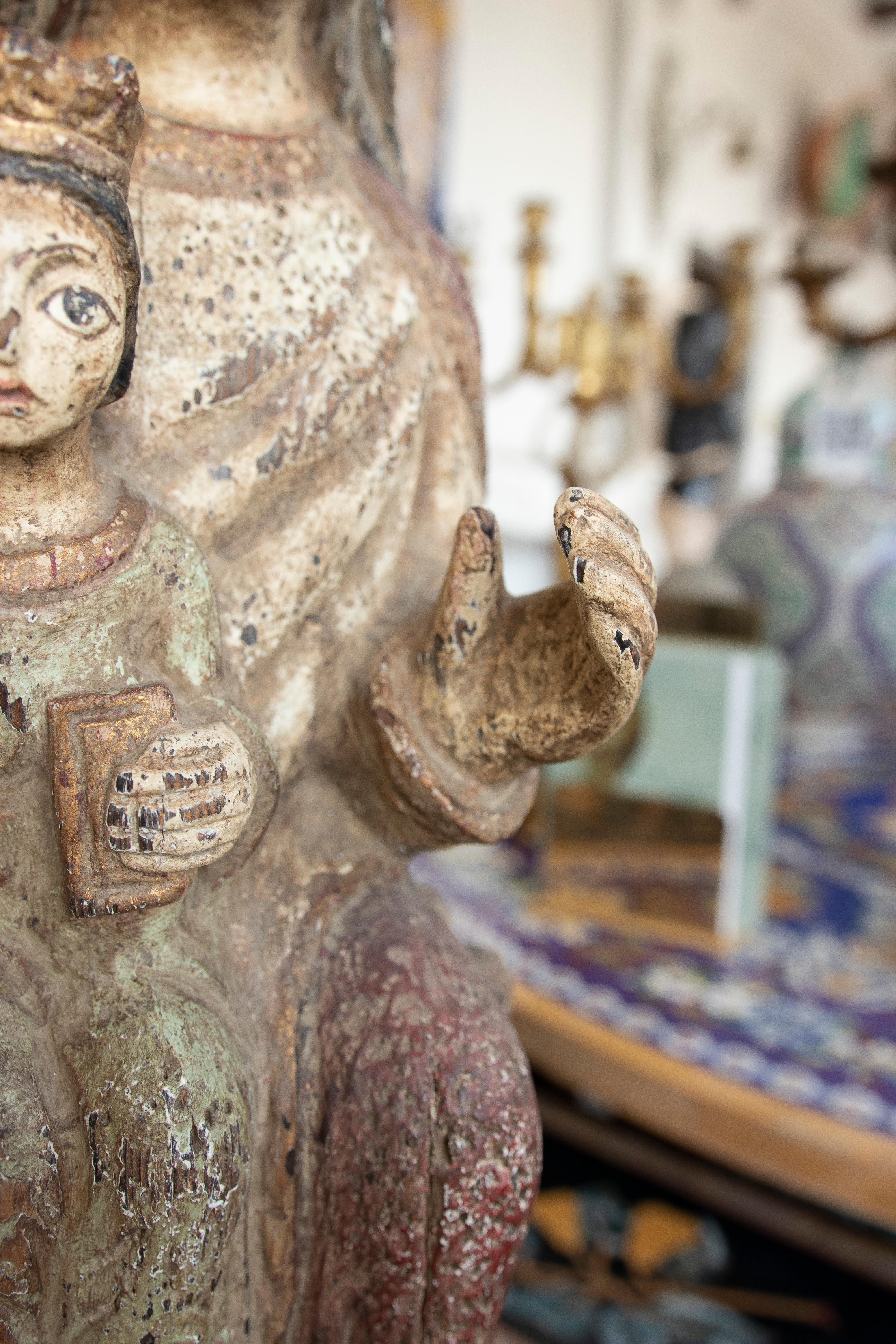 1970s Spanish Virgin & Child Hand Carved and Painted Wood Romanesque Sculpture For Sale 2