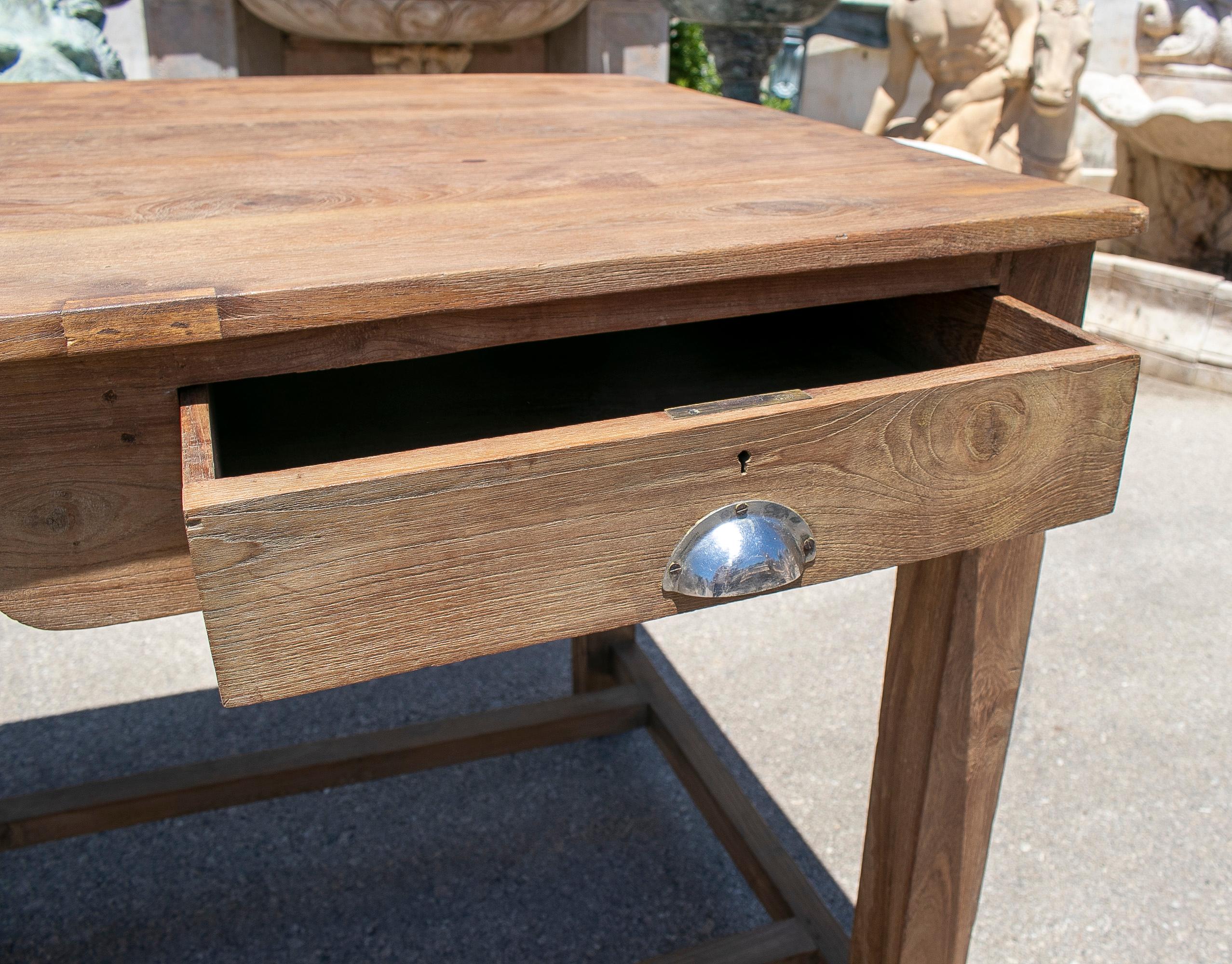 1970s Spanish Washed Wood 2-Drawer Farmhouse Table w/ Crossbeam For Sale 4