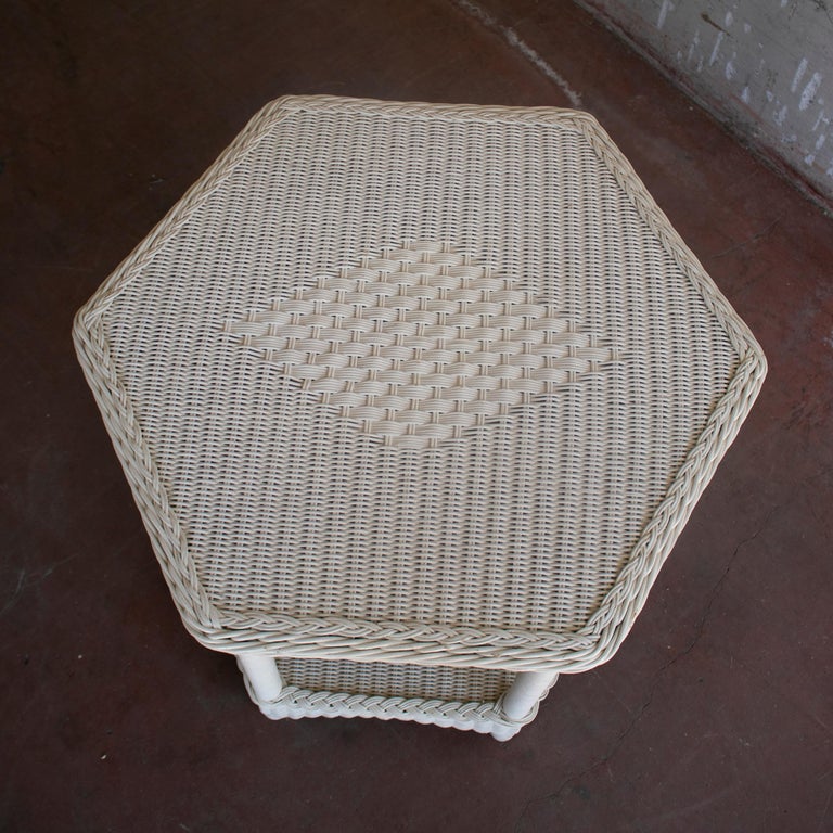 1970s Spanish White Octagonal Wicker Side Table For Sale at 1stDibs