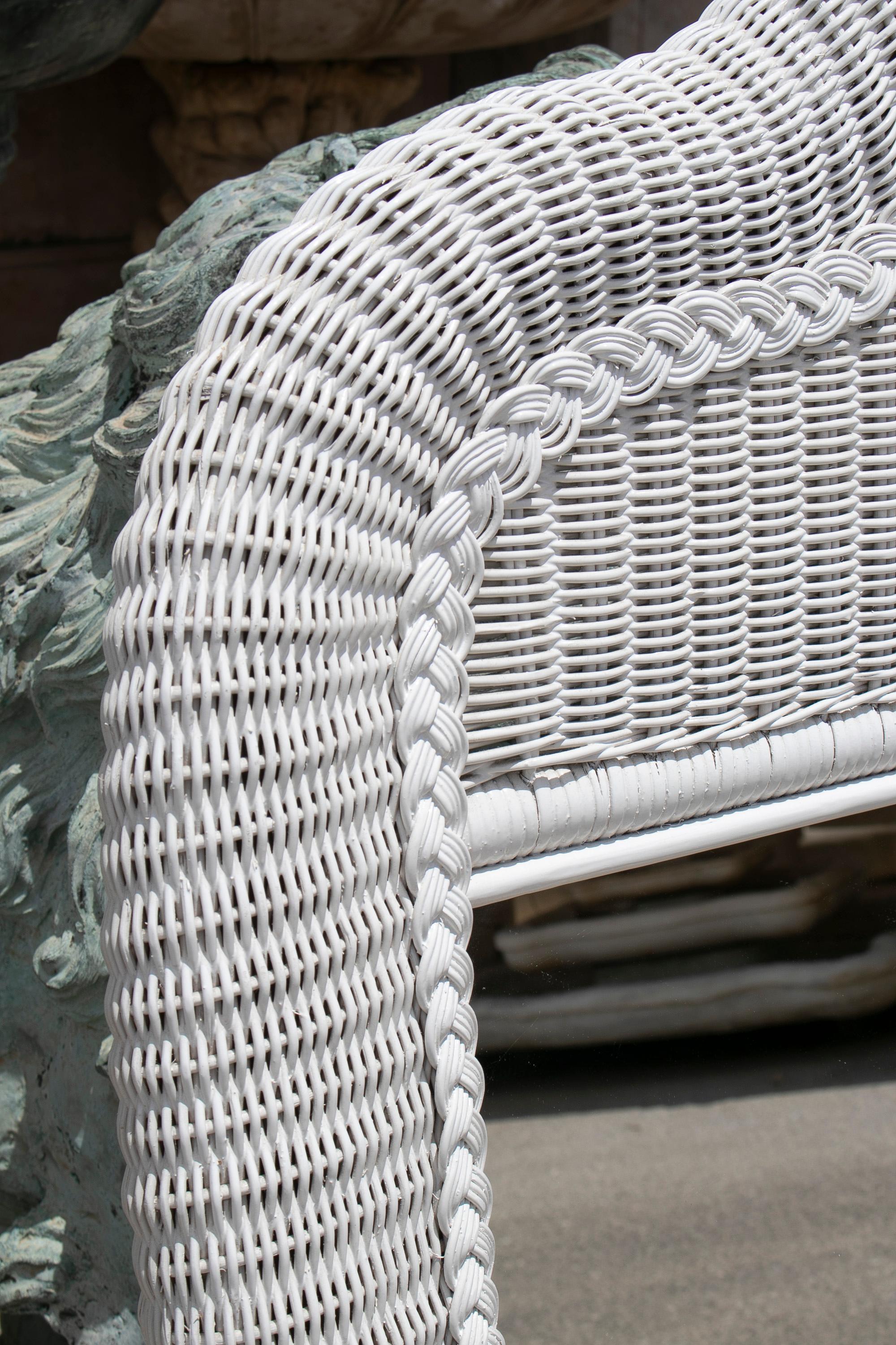 20th Century 1970s Spanish White Woven Wicker Wall Mirror For Sale