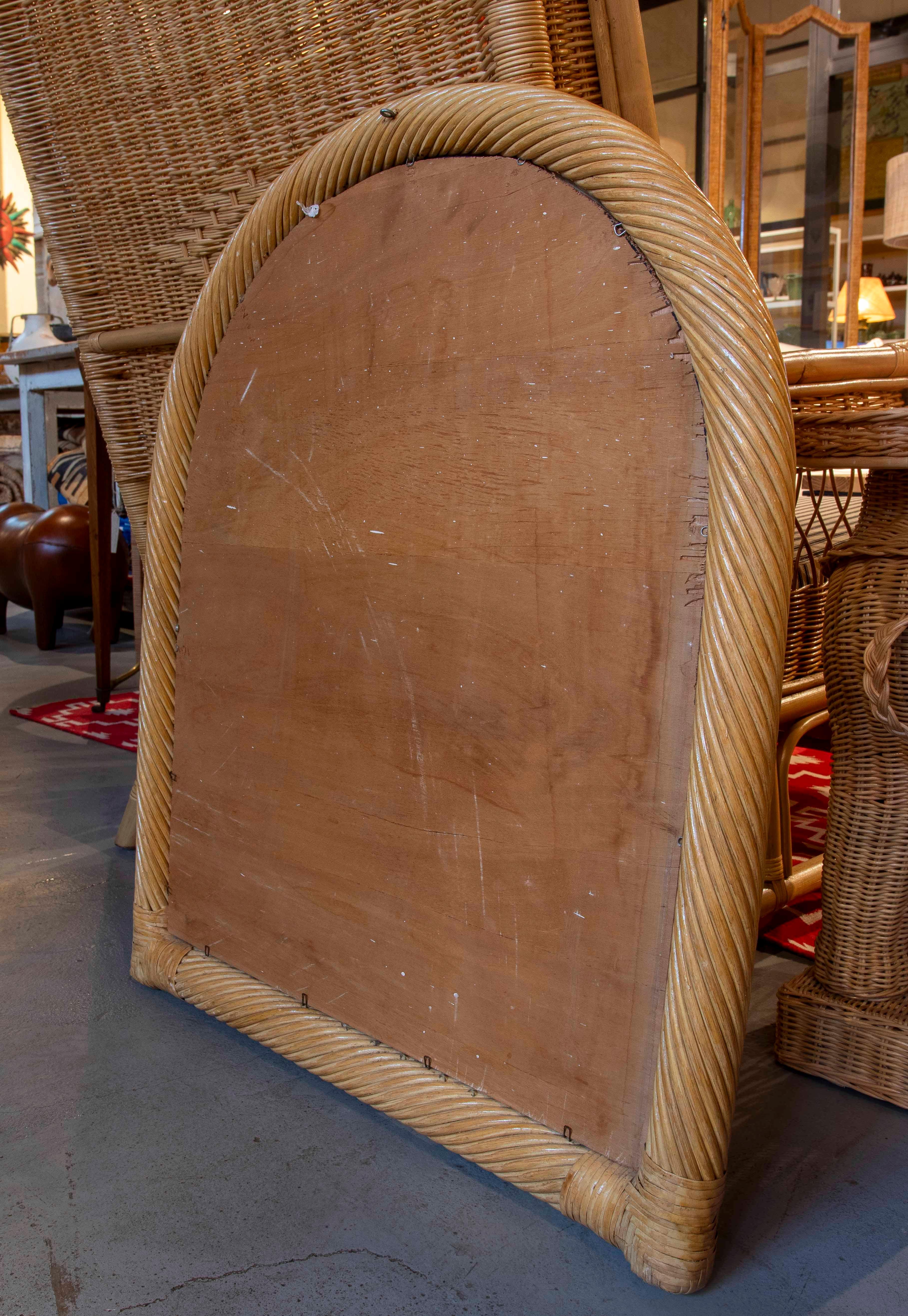 1970s  Spanish Wicker and Bamboo Mirror with Arched Top  For Sale 5
