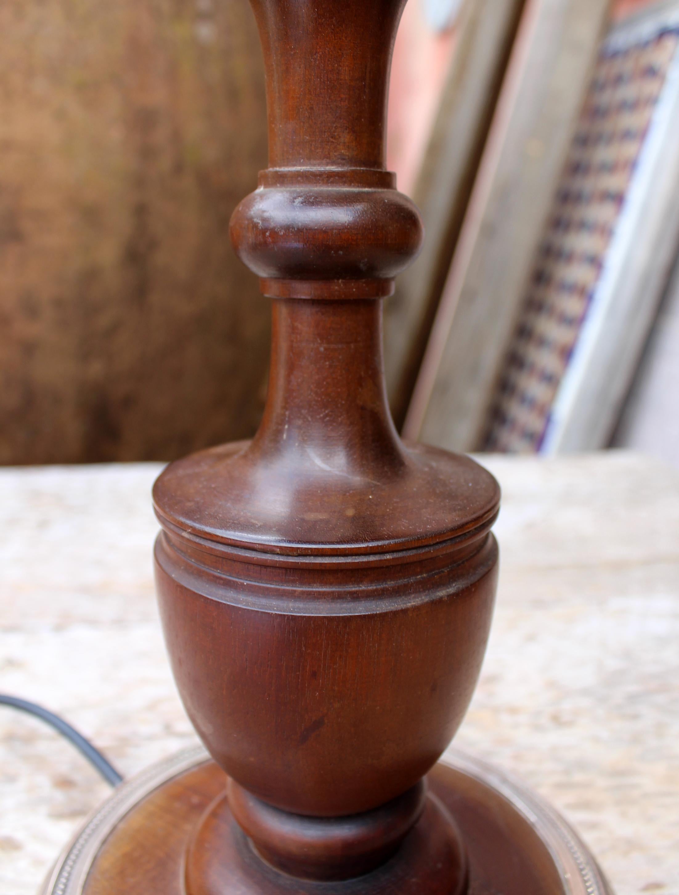 1970s Spanish Wood and Metal Table Lamp In Good Condition In Marbella, ES
