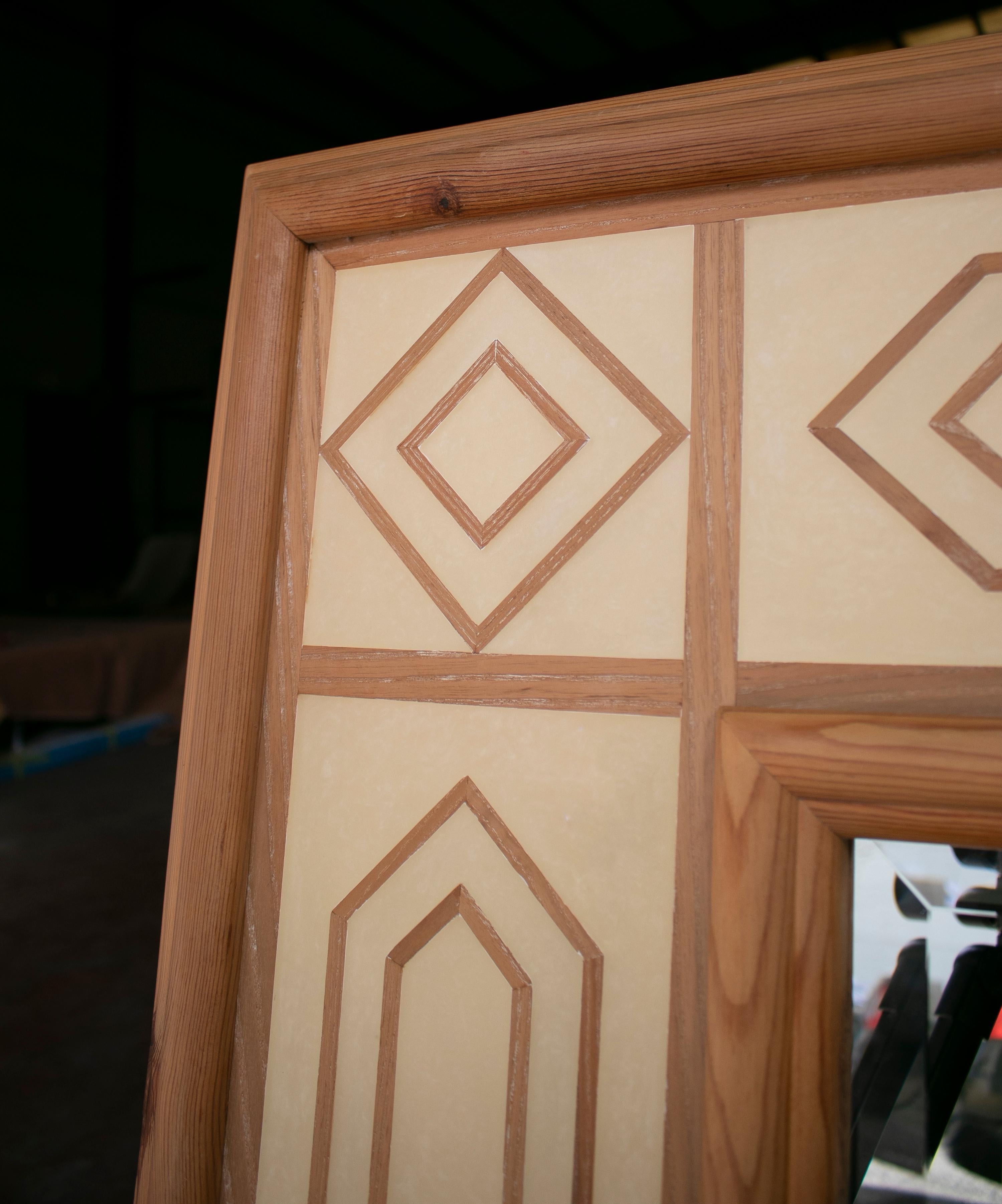 1970s Spanish Wooden Mirror Frame with Geometric Decoration In Good Condition In Marbella, ES