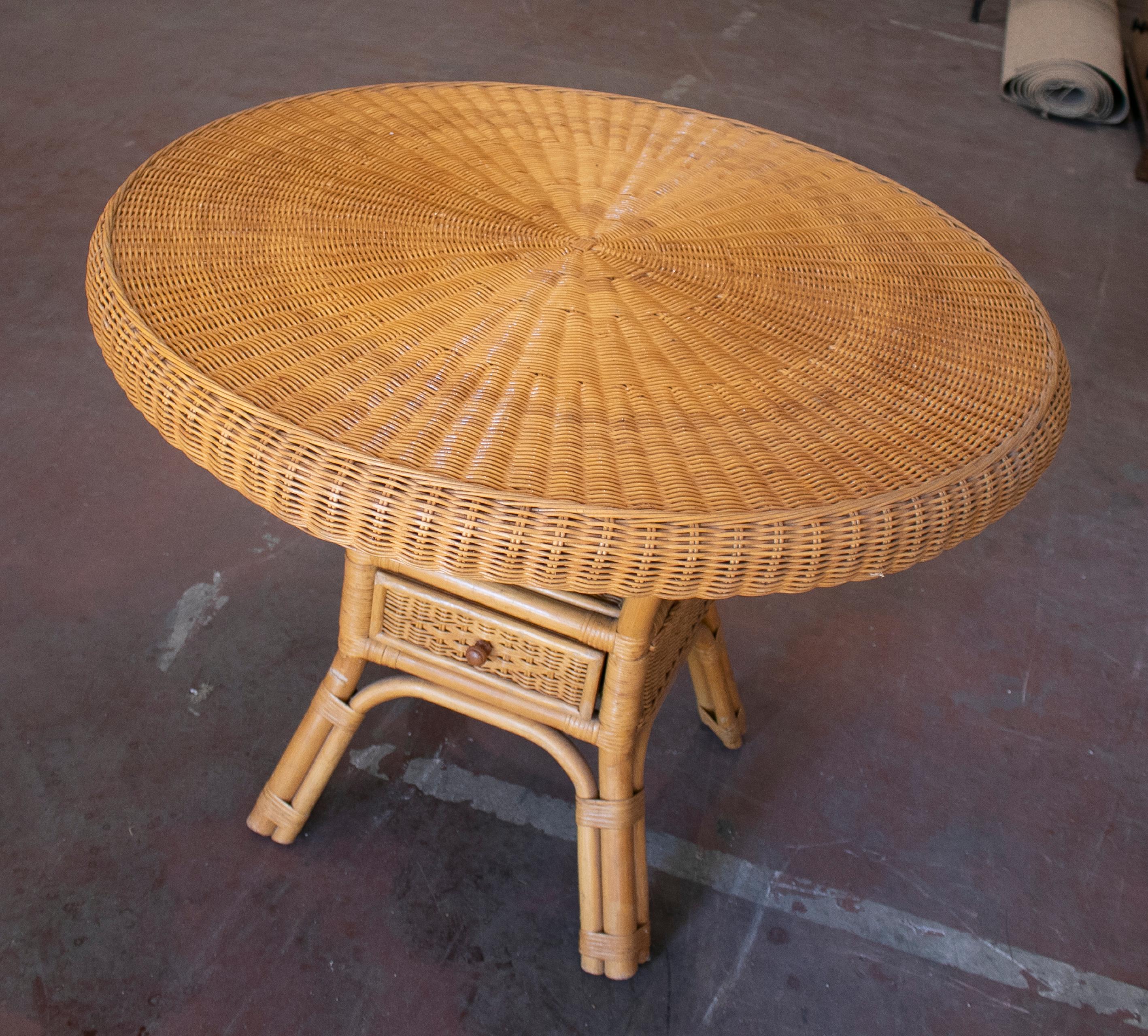 20th Century 1970s Spanish Woven Wicker One Drawer Round Table