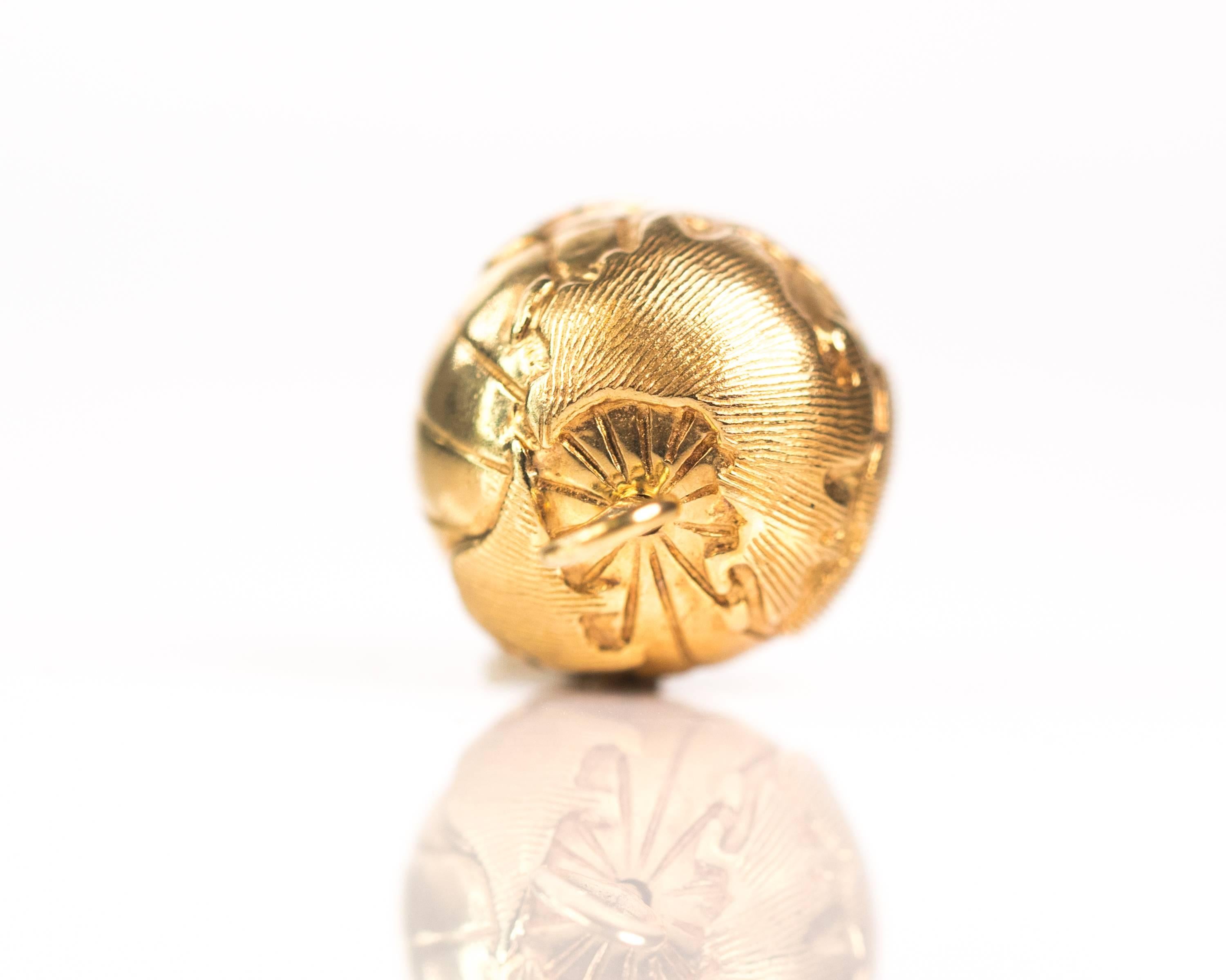 1970s Spinning Globe Charm Pendant, 14 Karat Yellow Gold 3