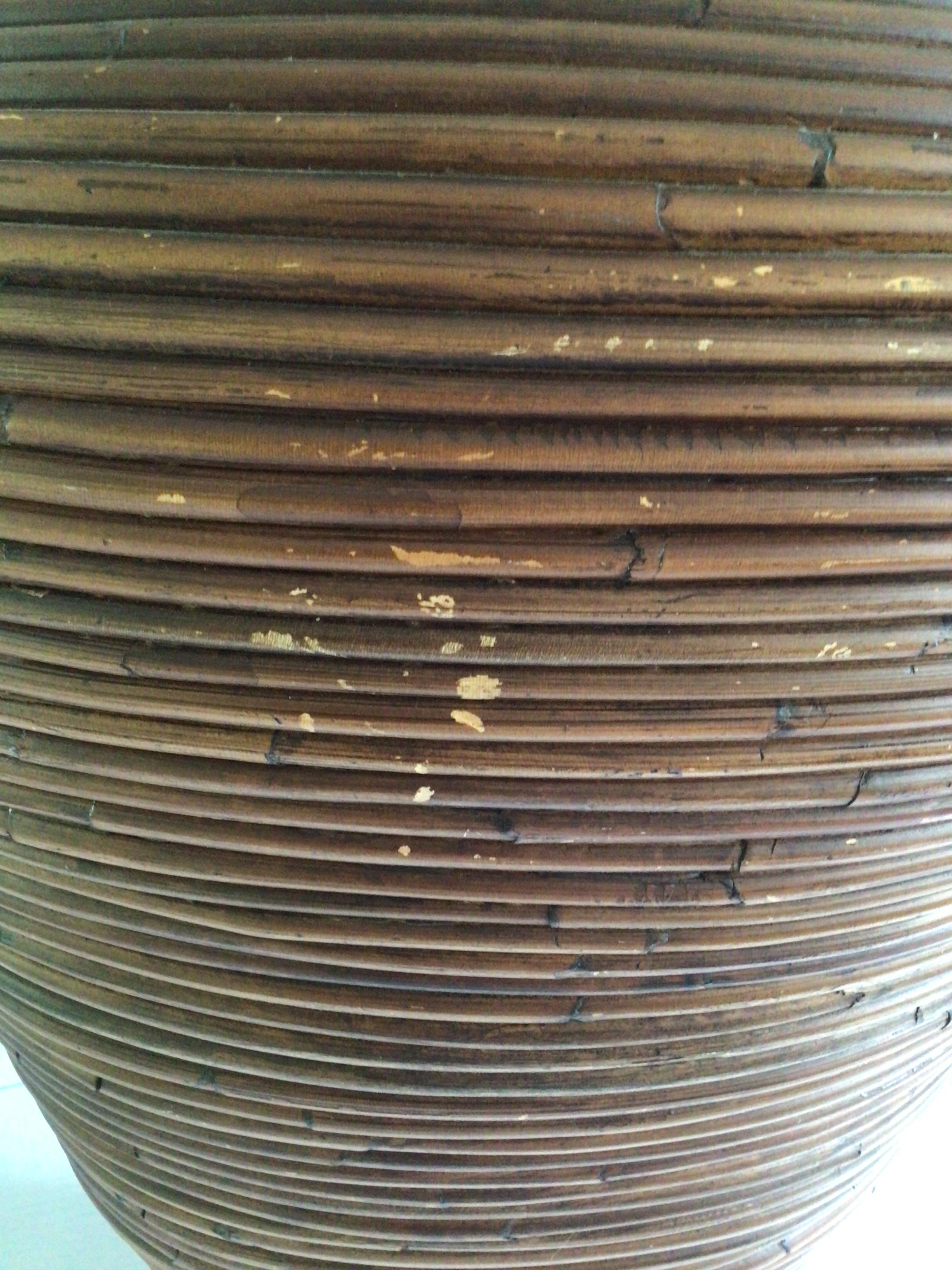 Vaso o portaombrelli in canna a spacco degli anni '70 in vendita 2