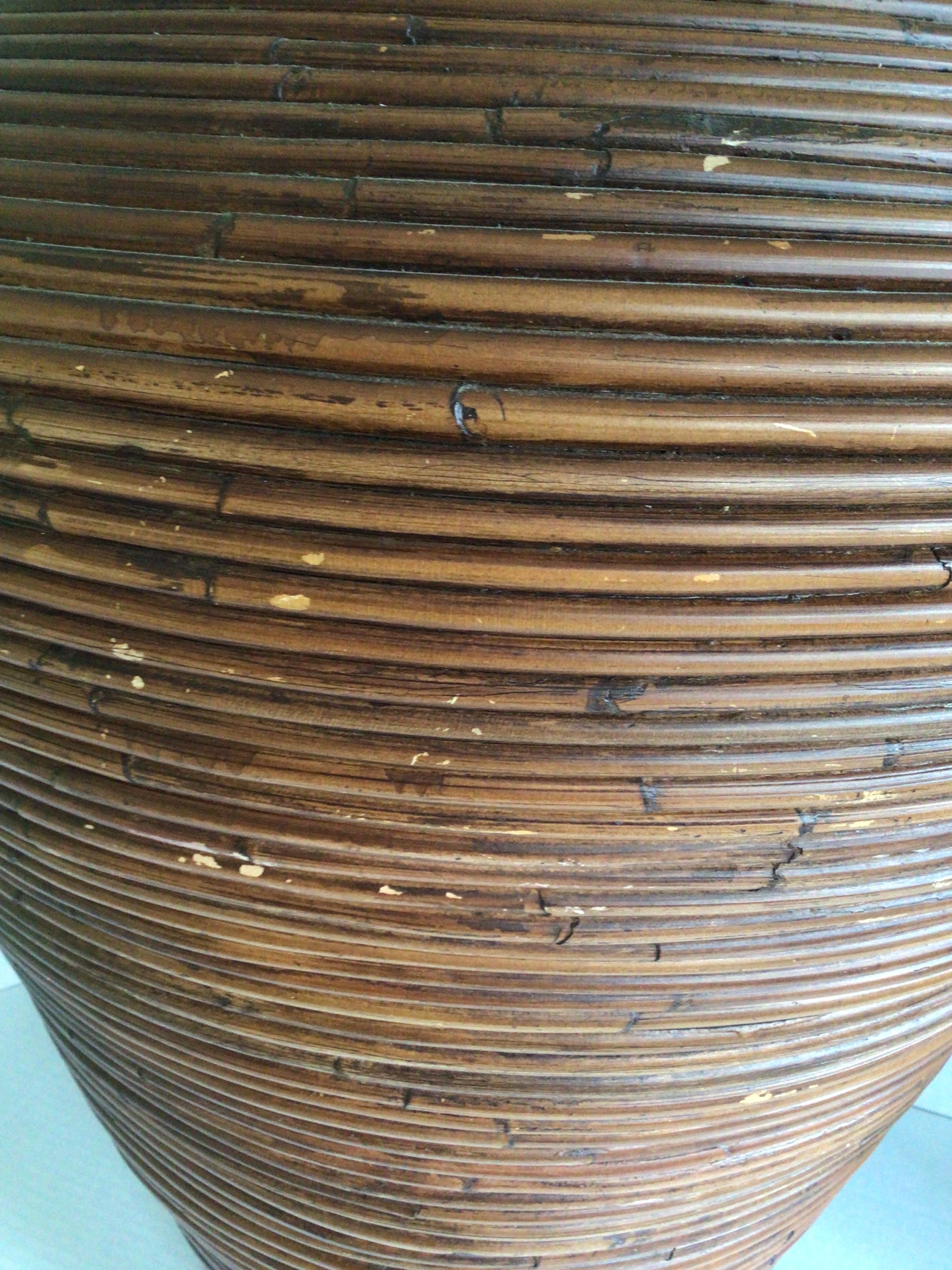 Vaso o portaombrelli in canna a spacco degli anni '70 in vendita 3